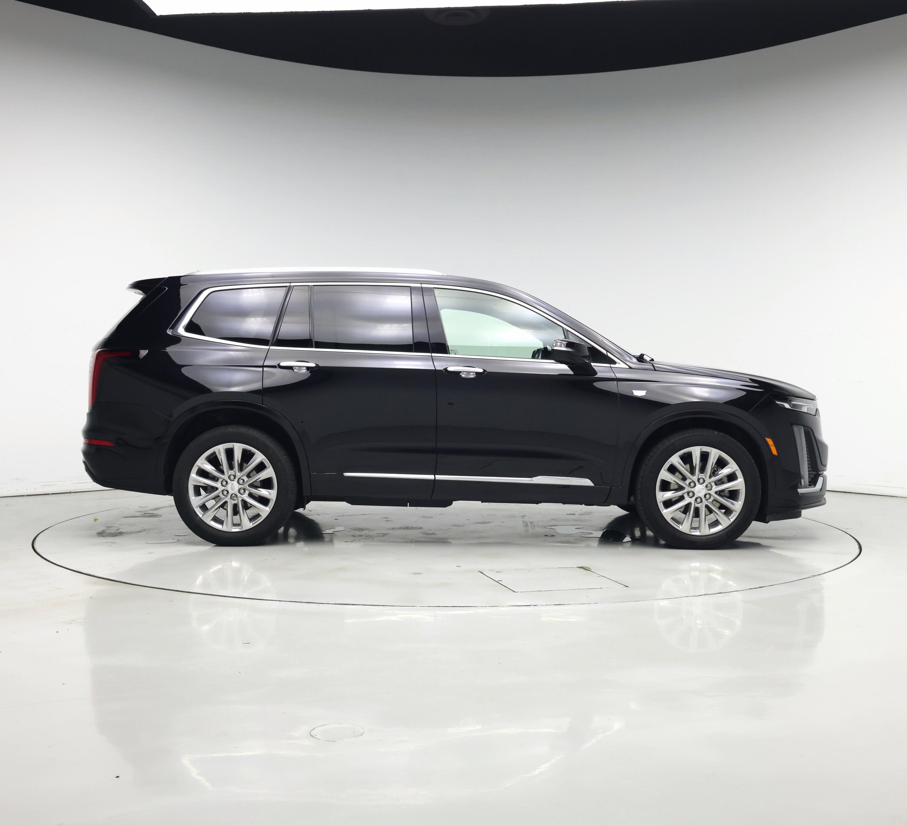 Thumbnail: 2023 Cadillac XT6 - 7