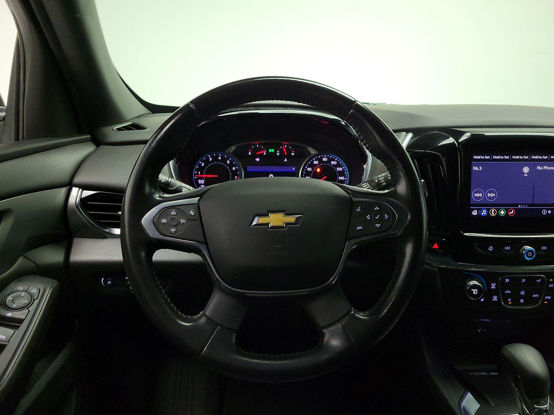 Thumbnail: 2022 Chevrolet Traverse - 10