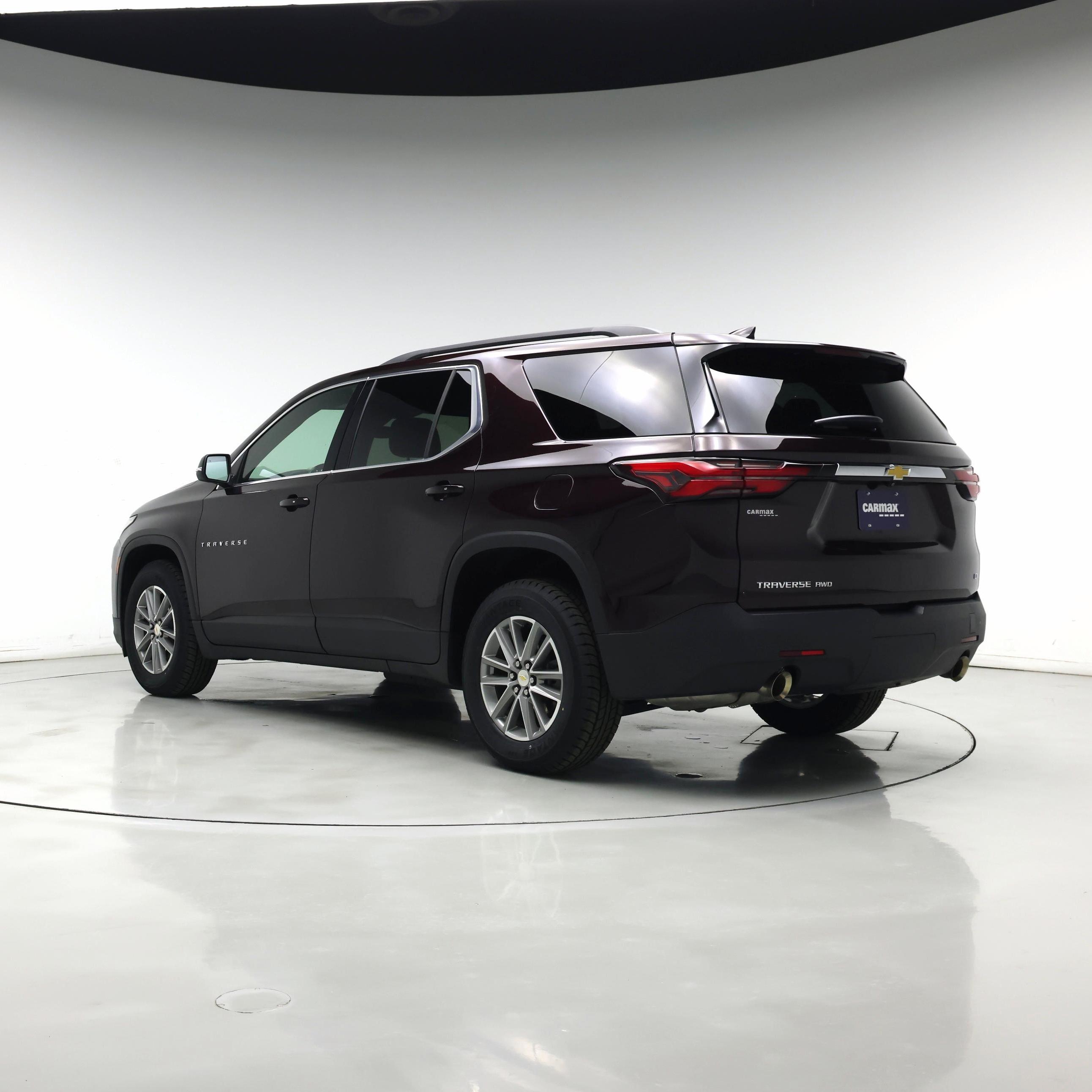 Thumbnail: 2022 Chevrolet Traverse - 2
