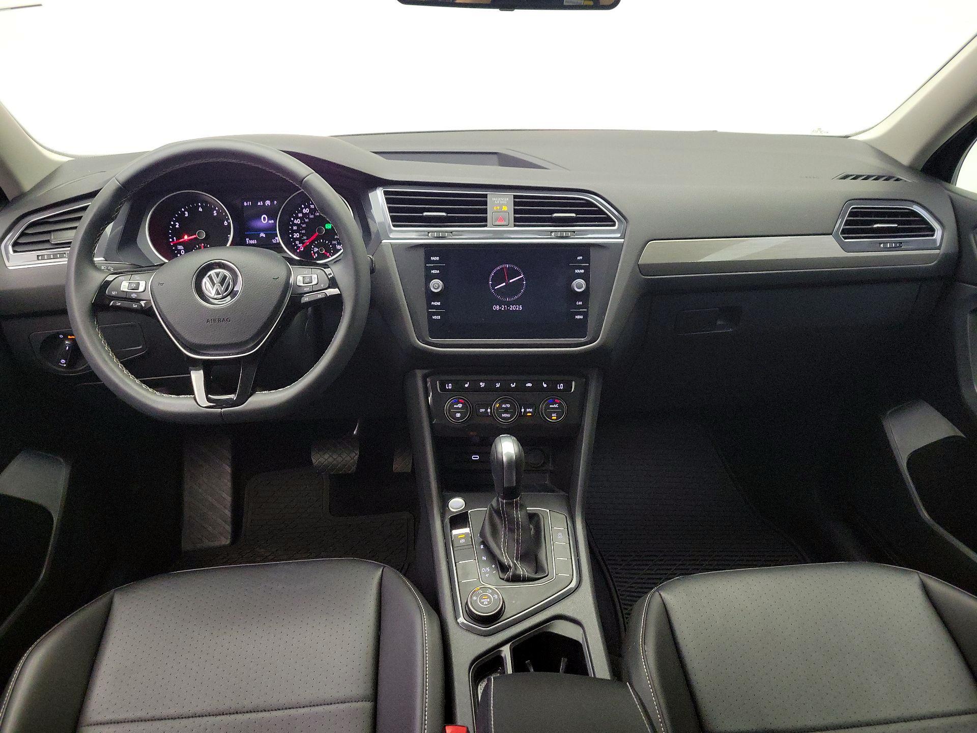 Thumbnail: 2021 Volkswagen Tiguan - 9