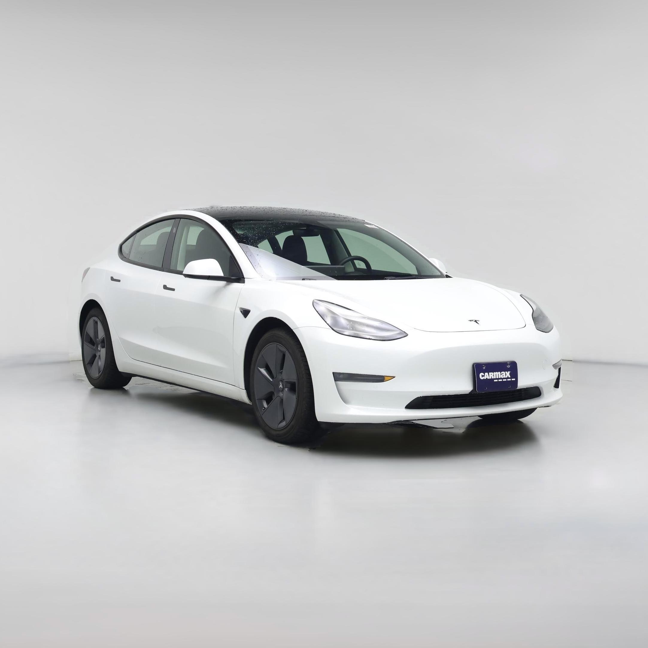 Thumbnail: 2022 Tesla Model 3 - 1