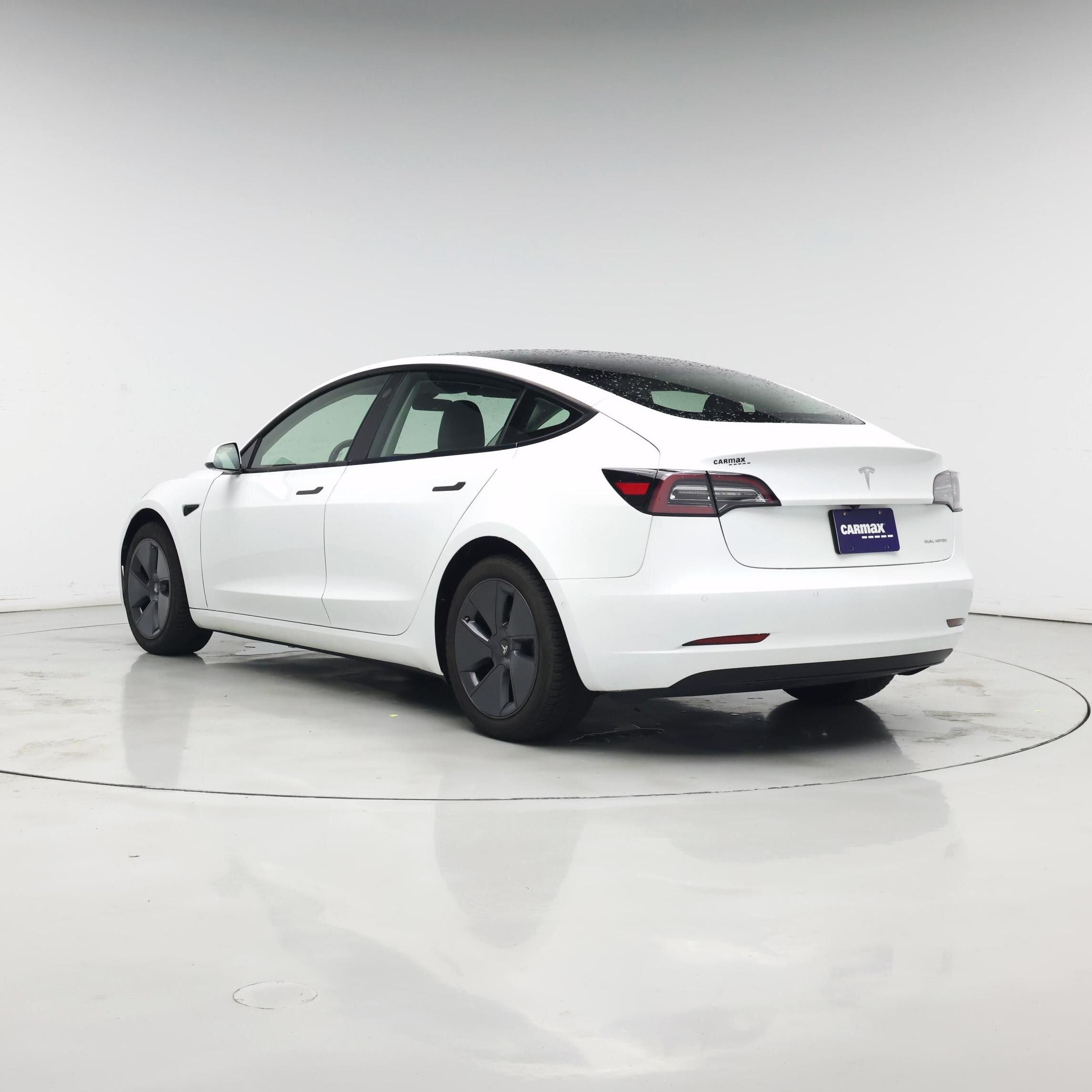 Thumbnail: 2022 Tesla Model 3 - 2