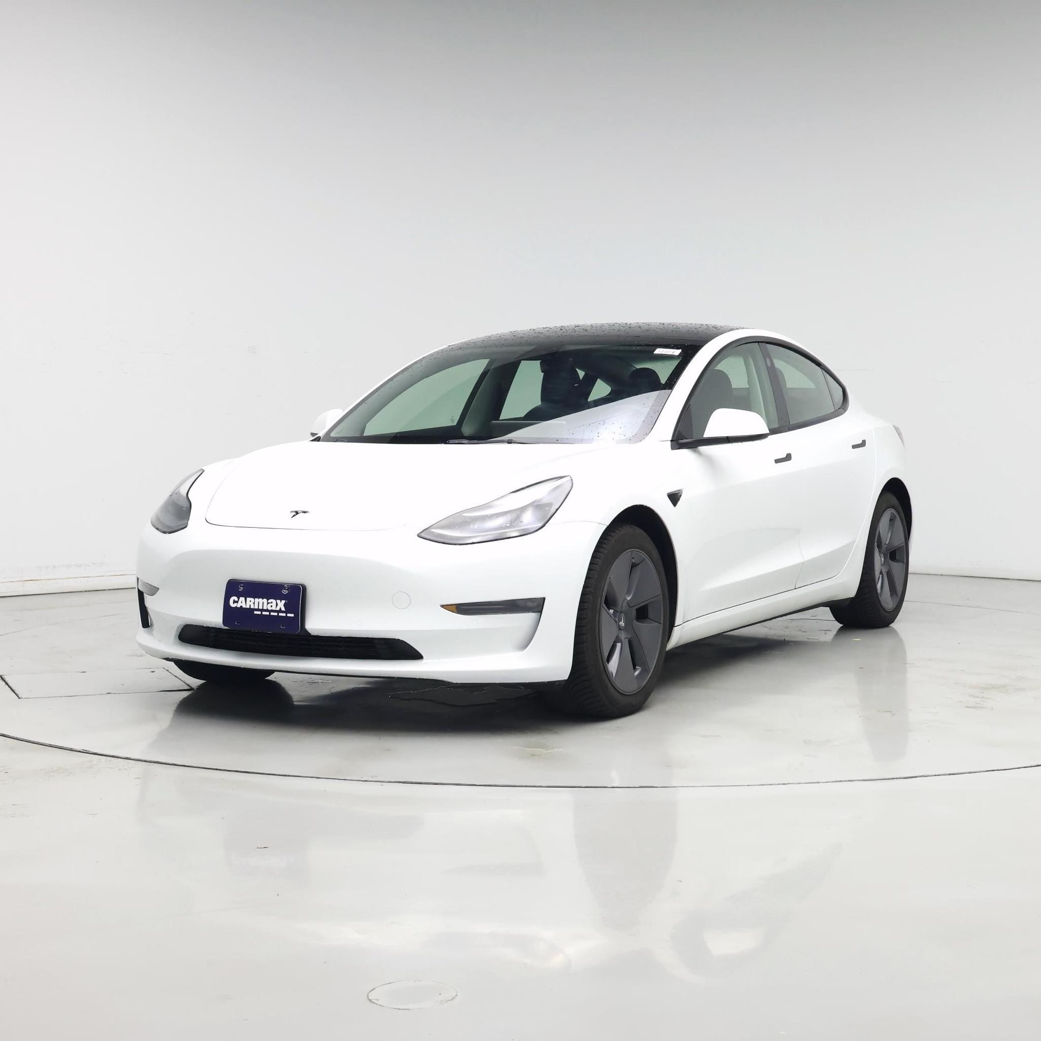 Thumbnail: 2022 Tesla Model 3 - 4