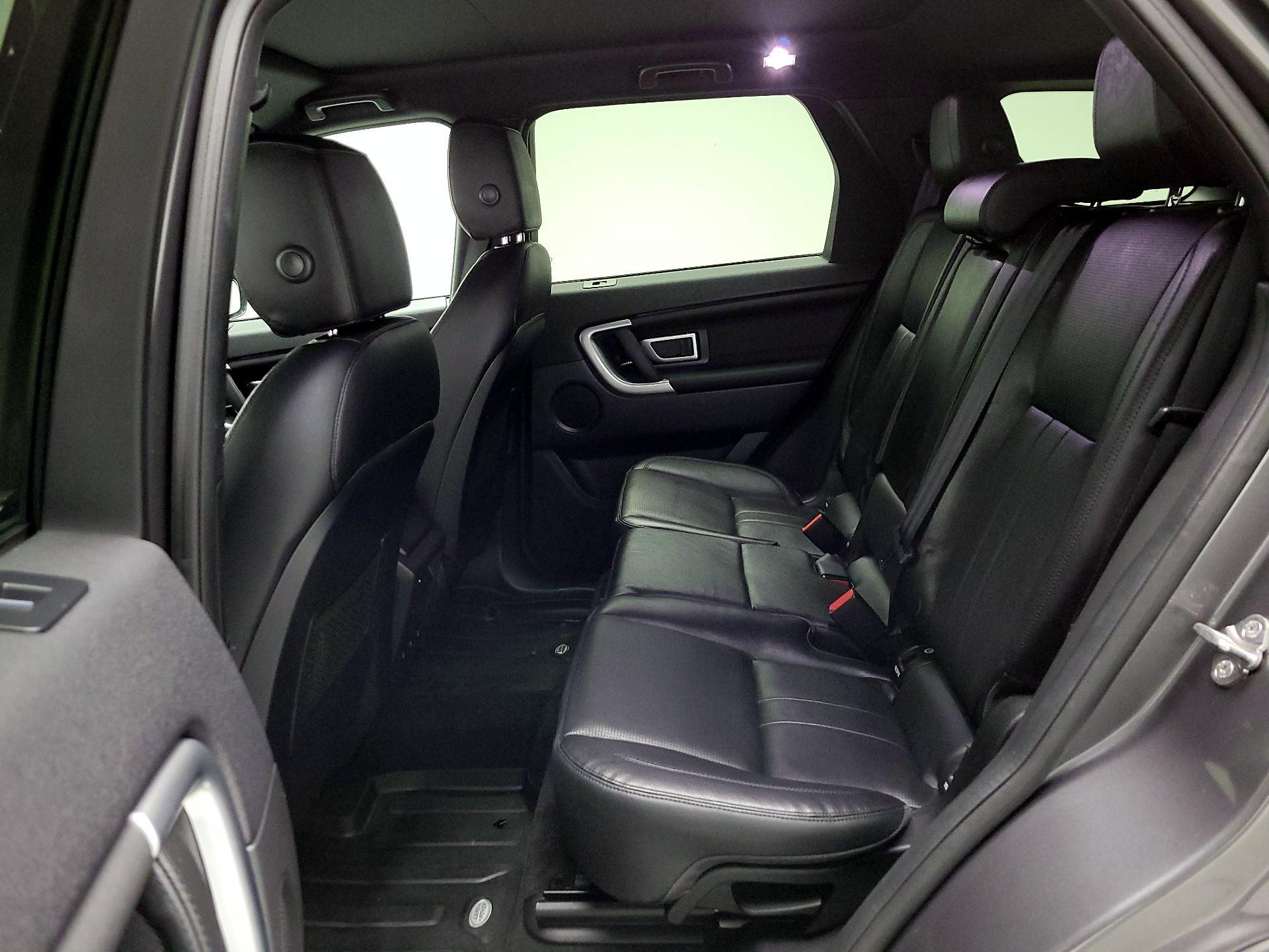 Thumbnail: 2018 Land Rover Discovery Sport - 19