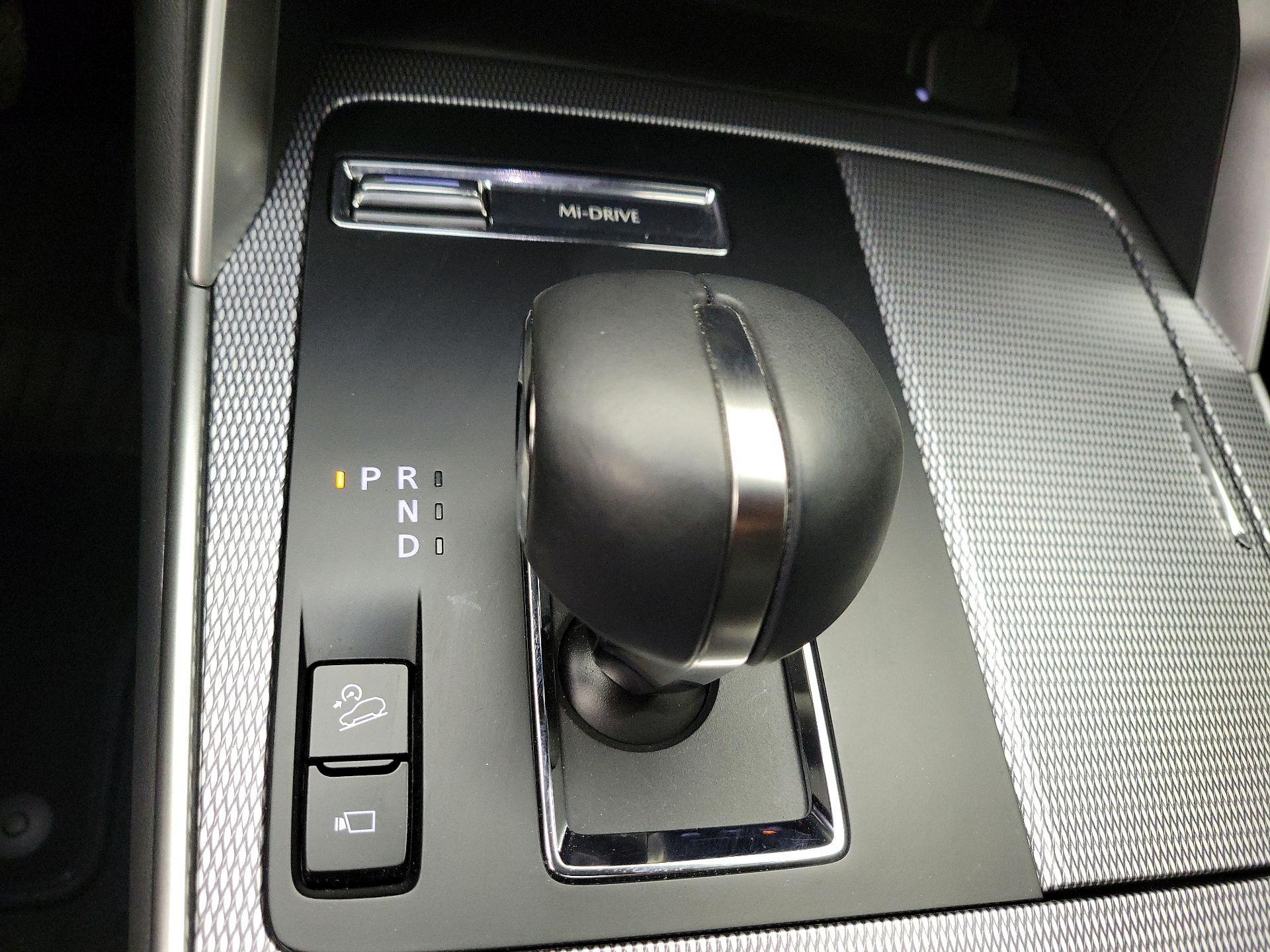 Thumbnail: 2024 Mazda CX-90 - 17