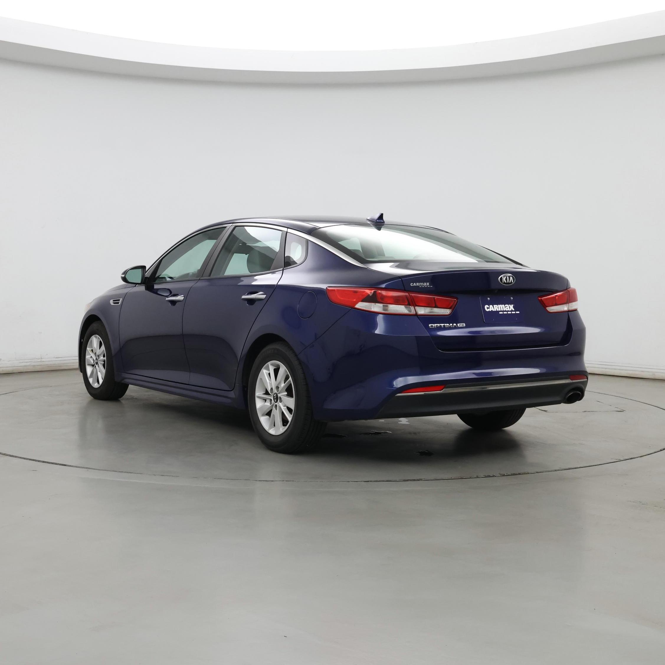 Thumbnail: 2016 Kia Optima - 2
