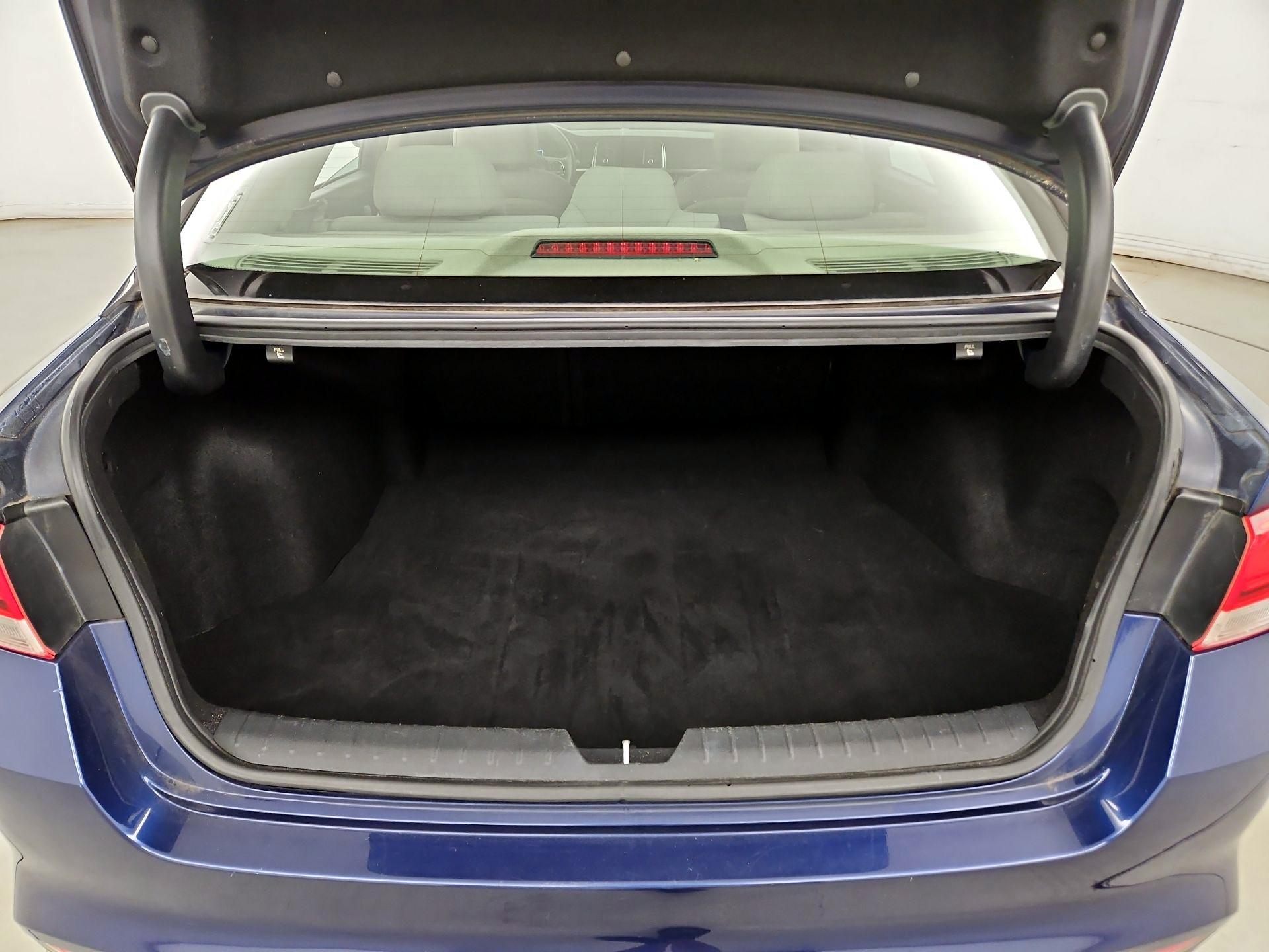 Thumbnail: 2016 Kia Optima - 20