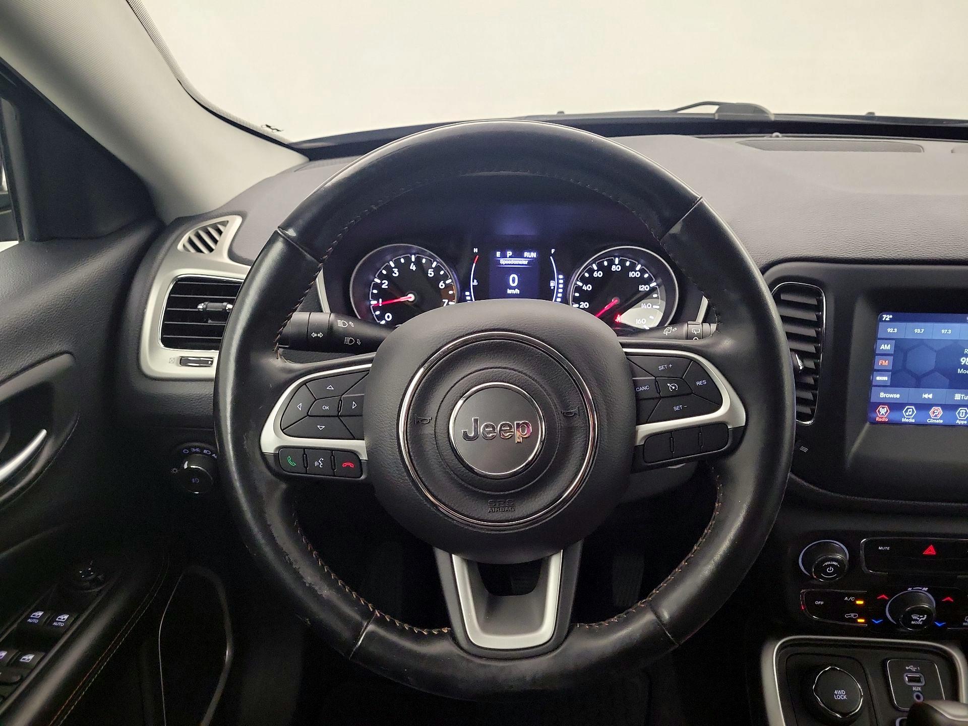 Thumbnail: 2020 Jeep Compass - 10
