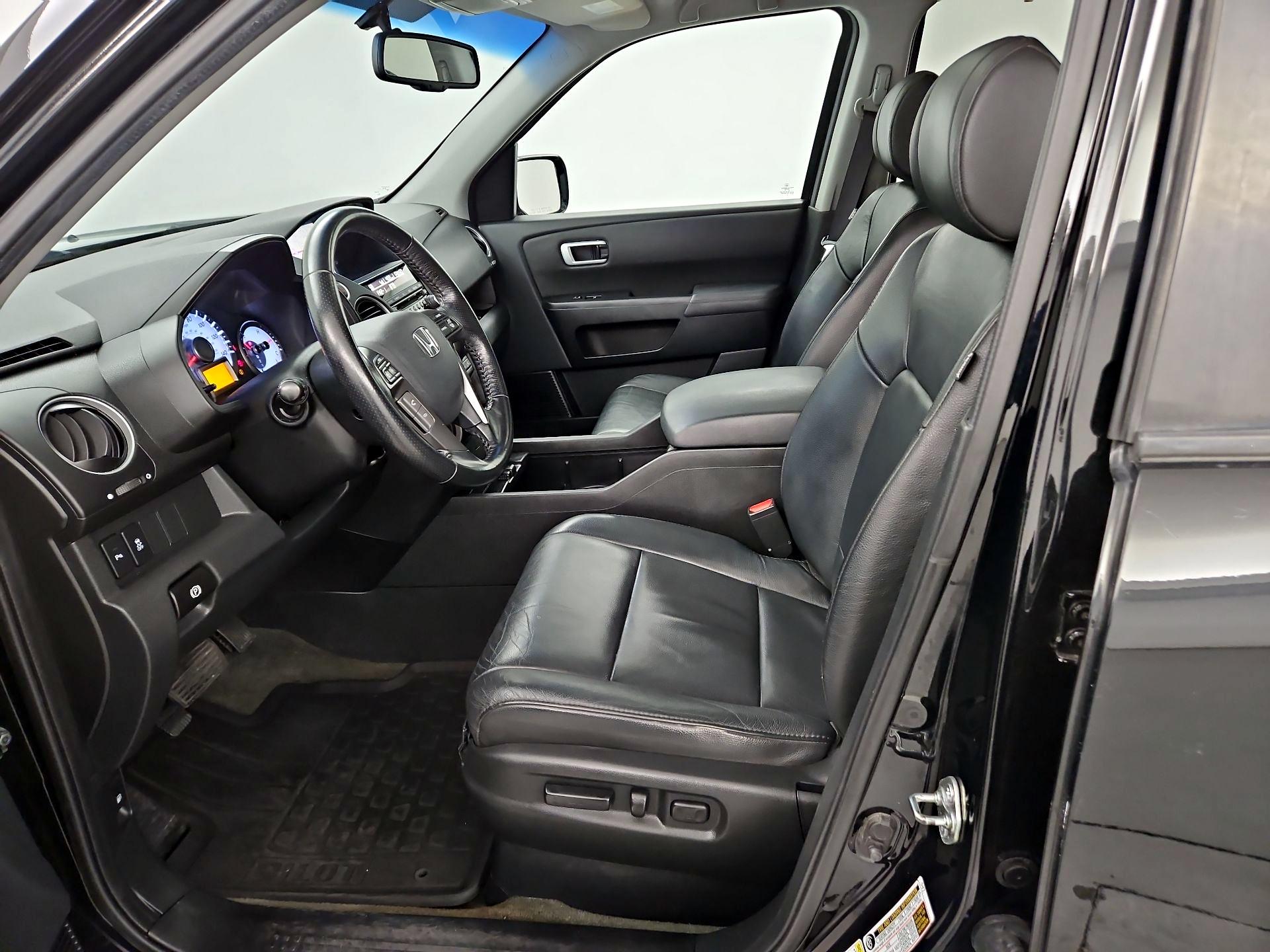 Thumbnail: 2014 Honda Pilot - 11