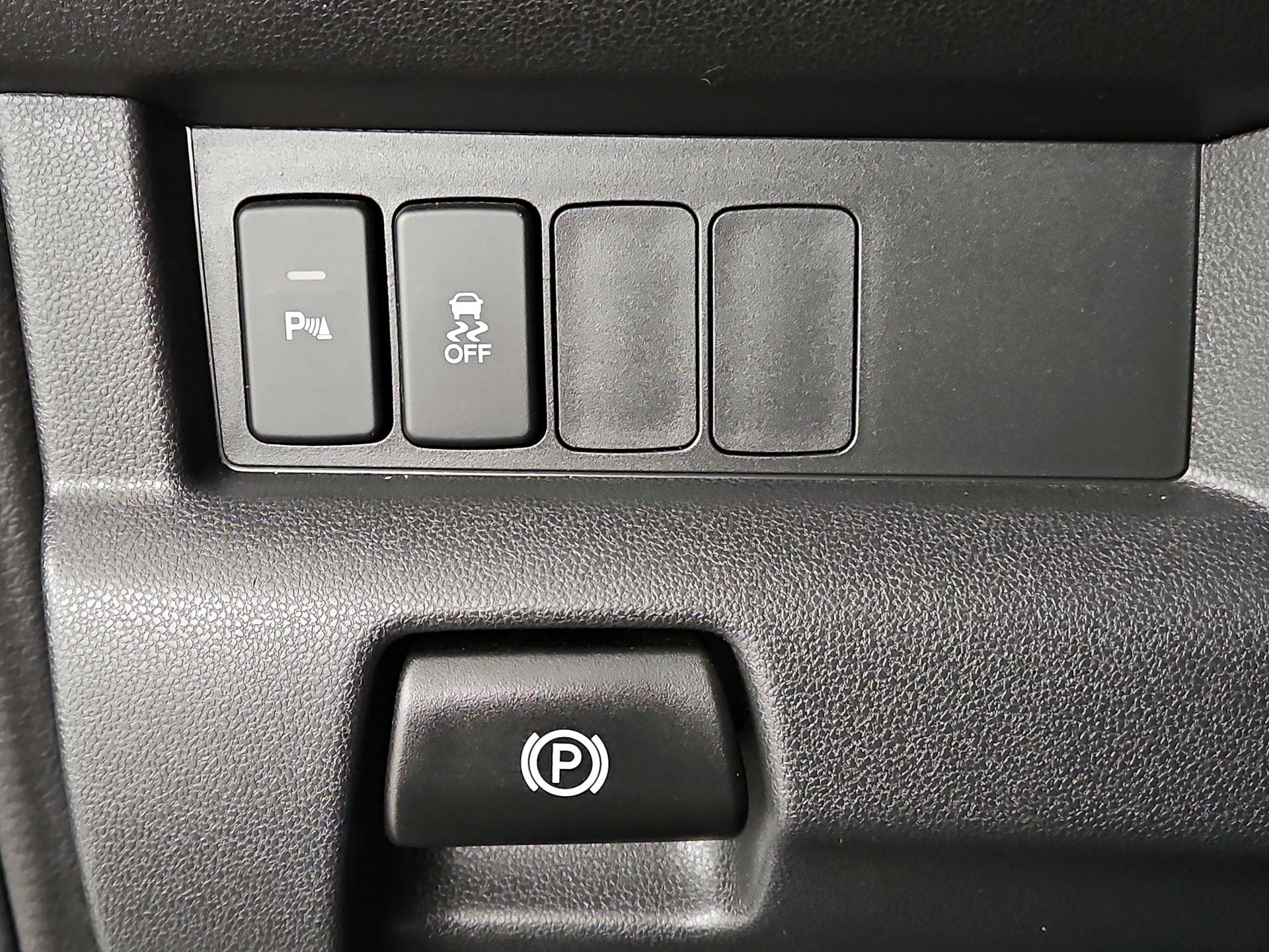 Thumbnail: 2014 Honda Pilot - 13