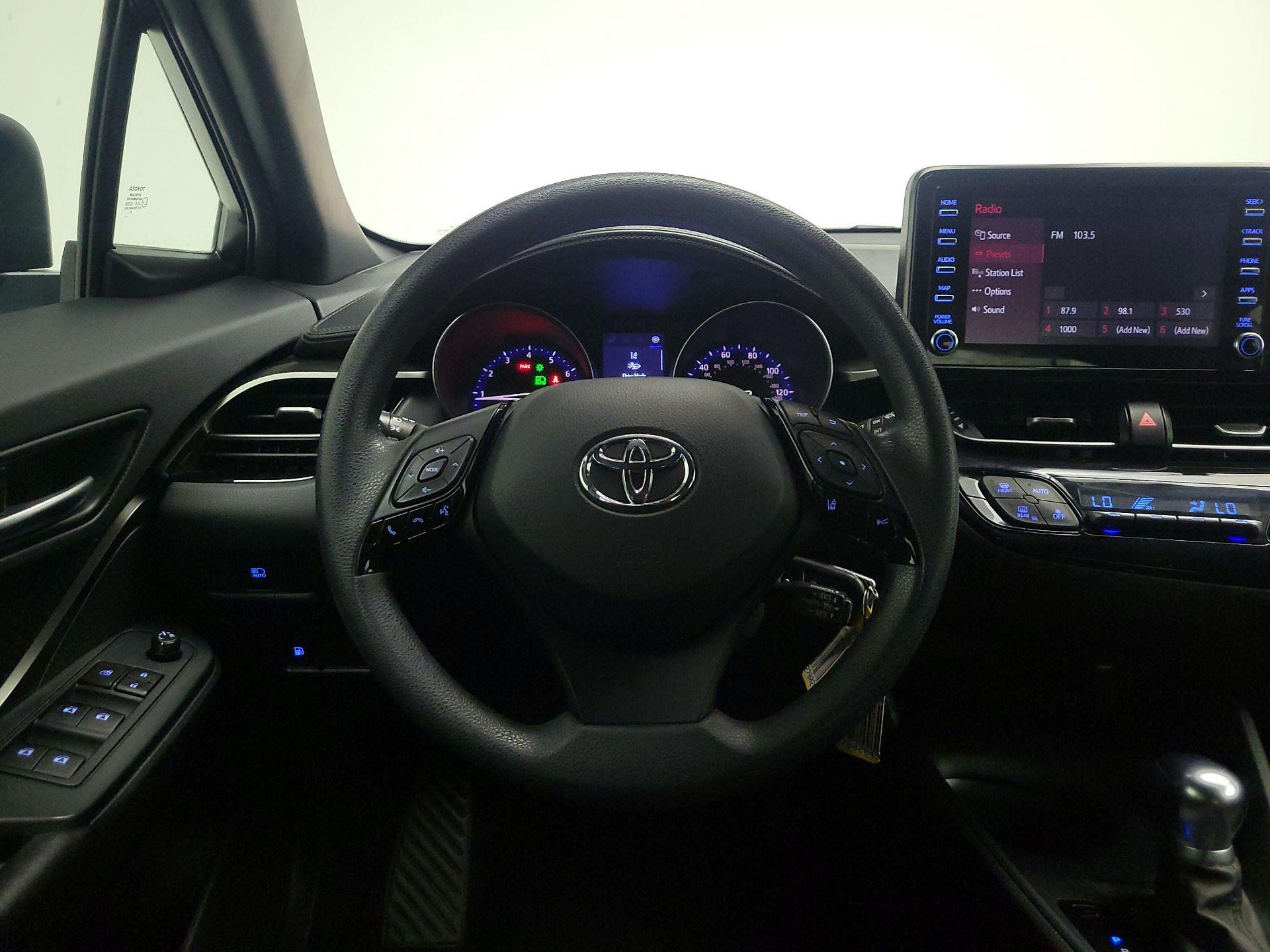 Thumbnail: 2019 Toyota C-HR - 10