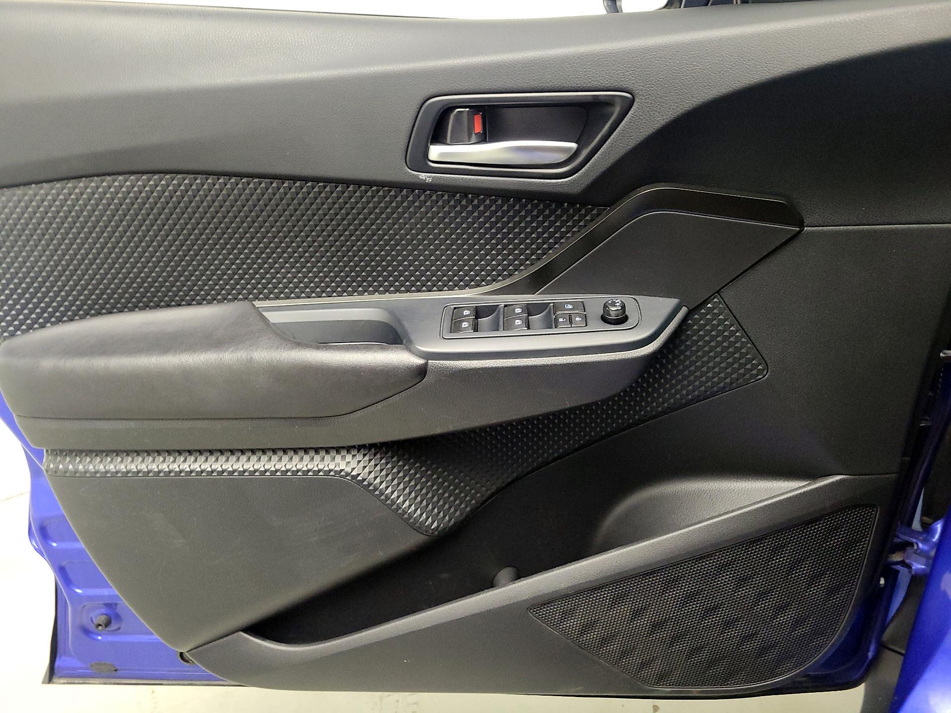 Thumbnail: 2019 Toyota C-HR - 12
