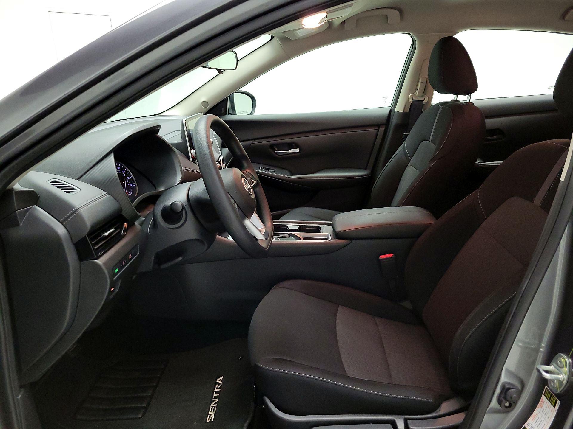 Thumbnail: 2024 Nissan Sentra - 11