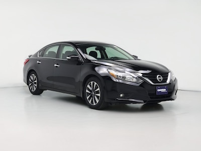 Black 2016 Nissan Altima SL