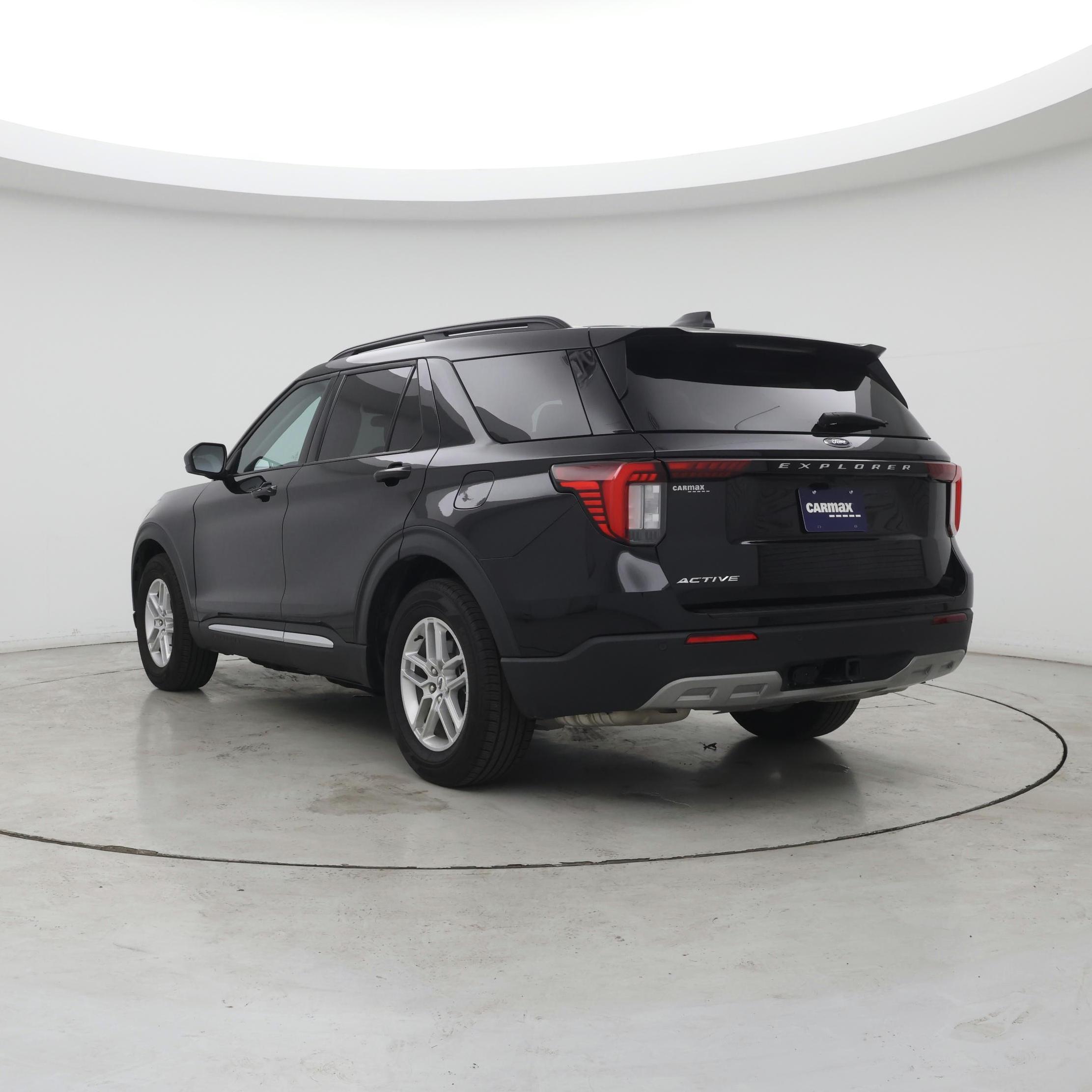 Thumbnail: 2025 Ford Explorer - 2