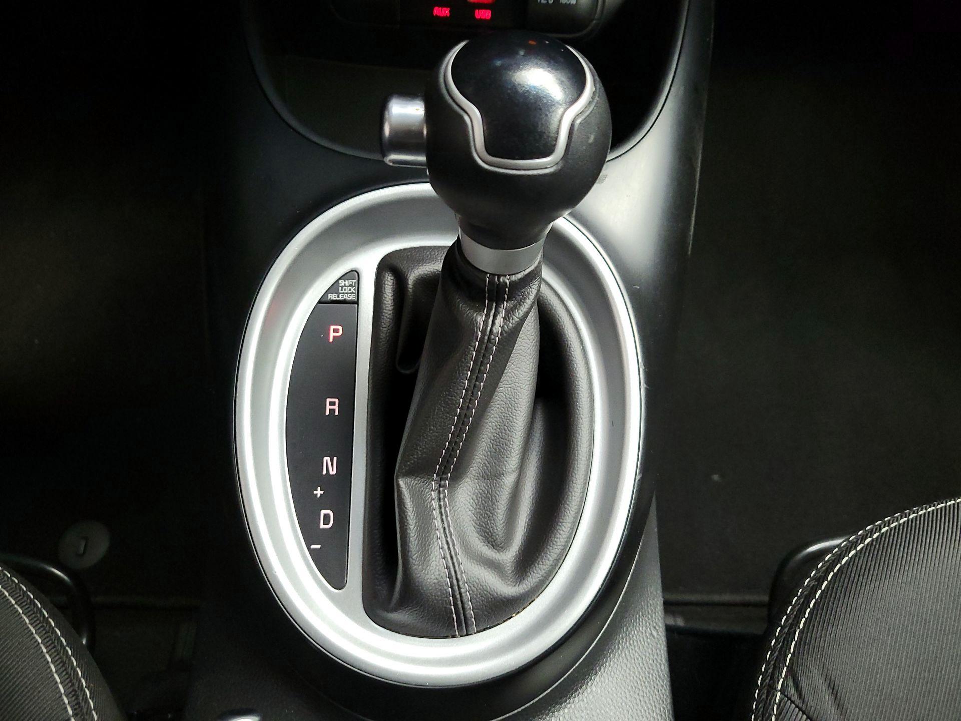 Thumbnail: 2019 Kia Soul - 17