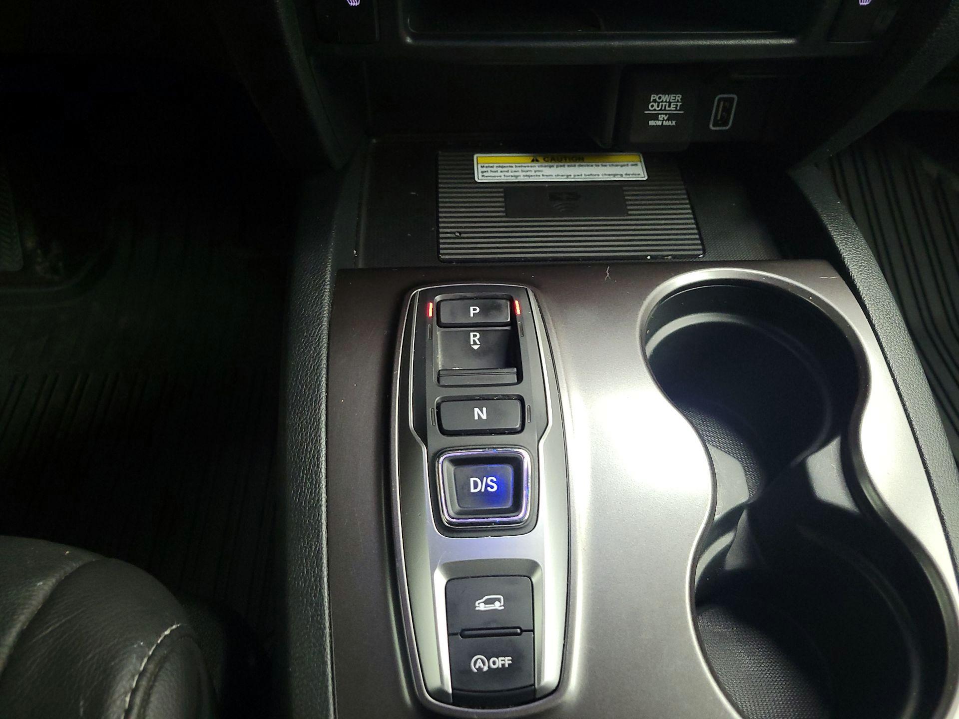 Thumbnail: 2022 Honda Pilot - 16