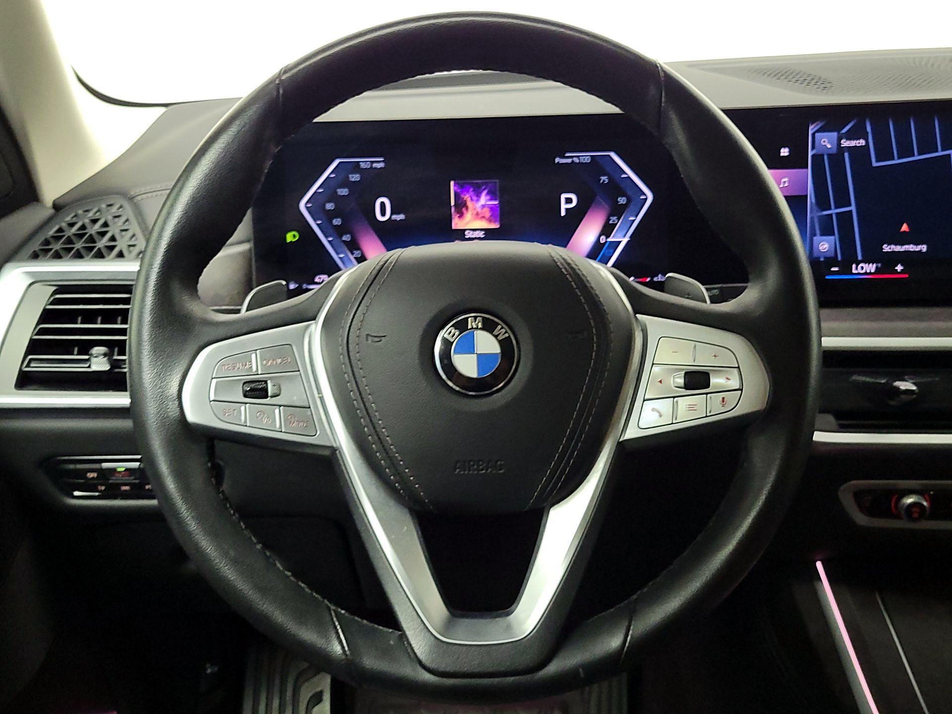 Thumbnail: 2023 BMW X7 - 10