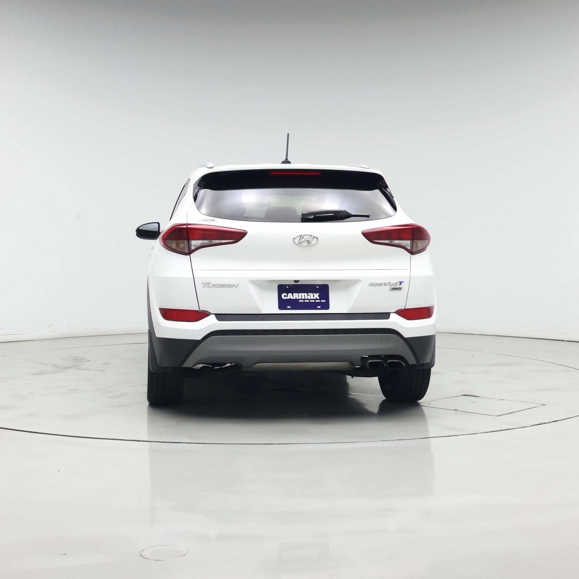 Thumbnail: 2016 Hyundai Tucson - 6