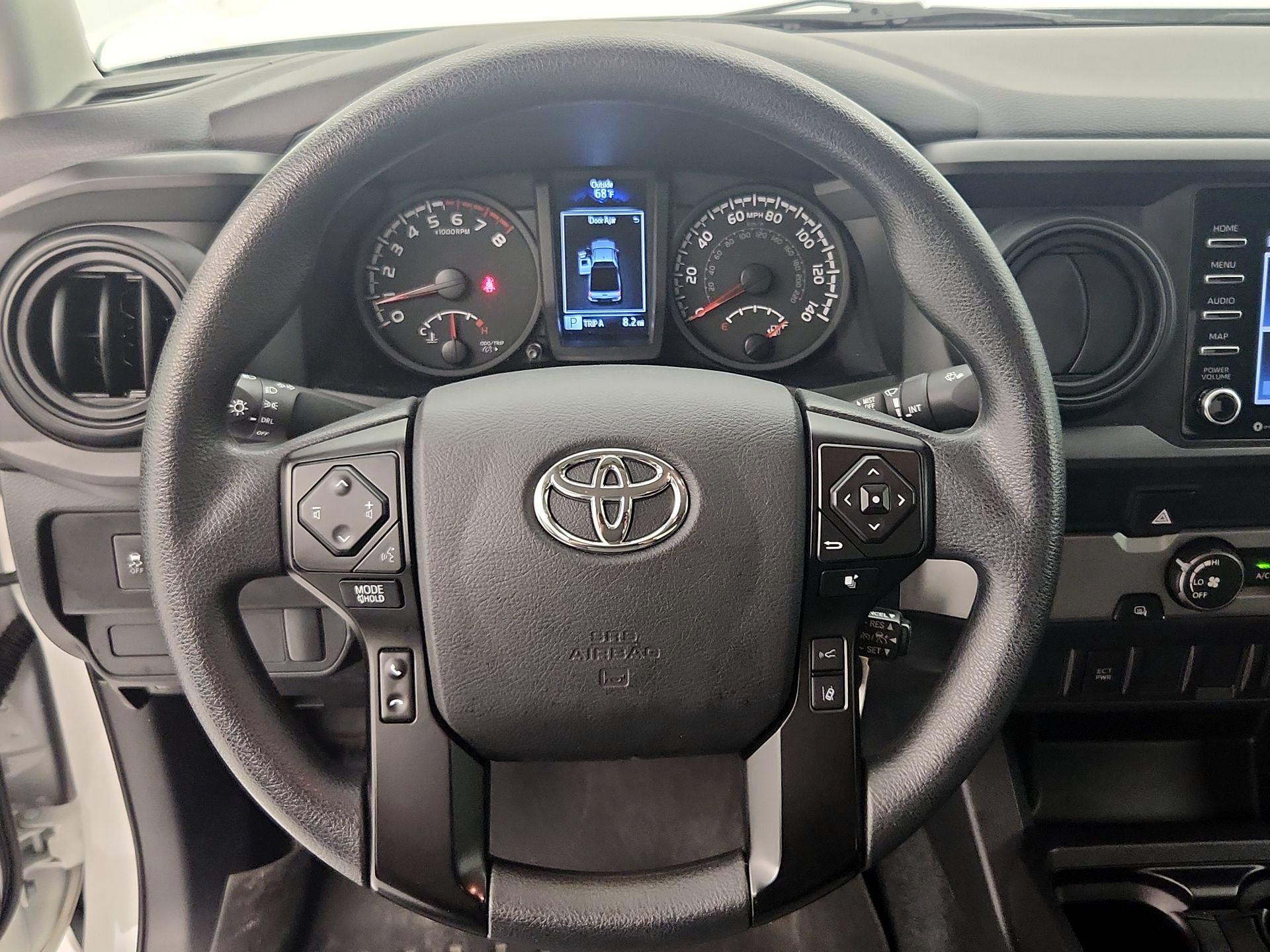 Thumbnail: 2022 Toyota Tacoma - 10