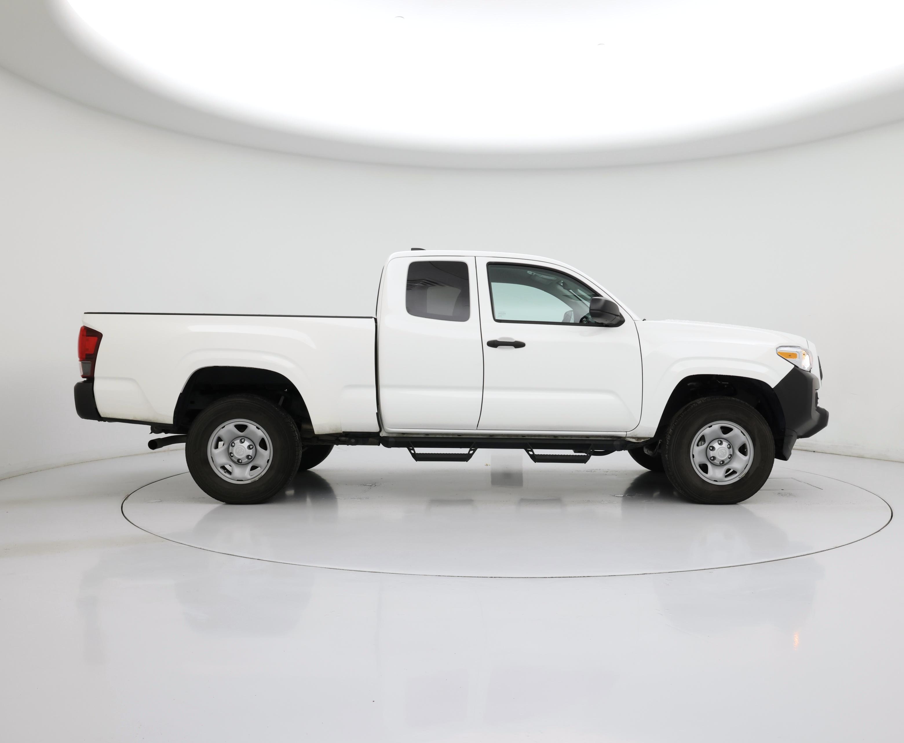 Thumbnail: 2022 Toyota Tacoma - 7