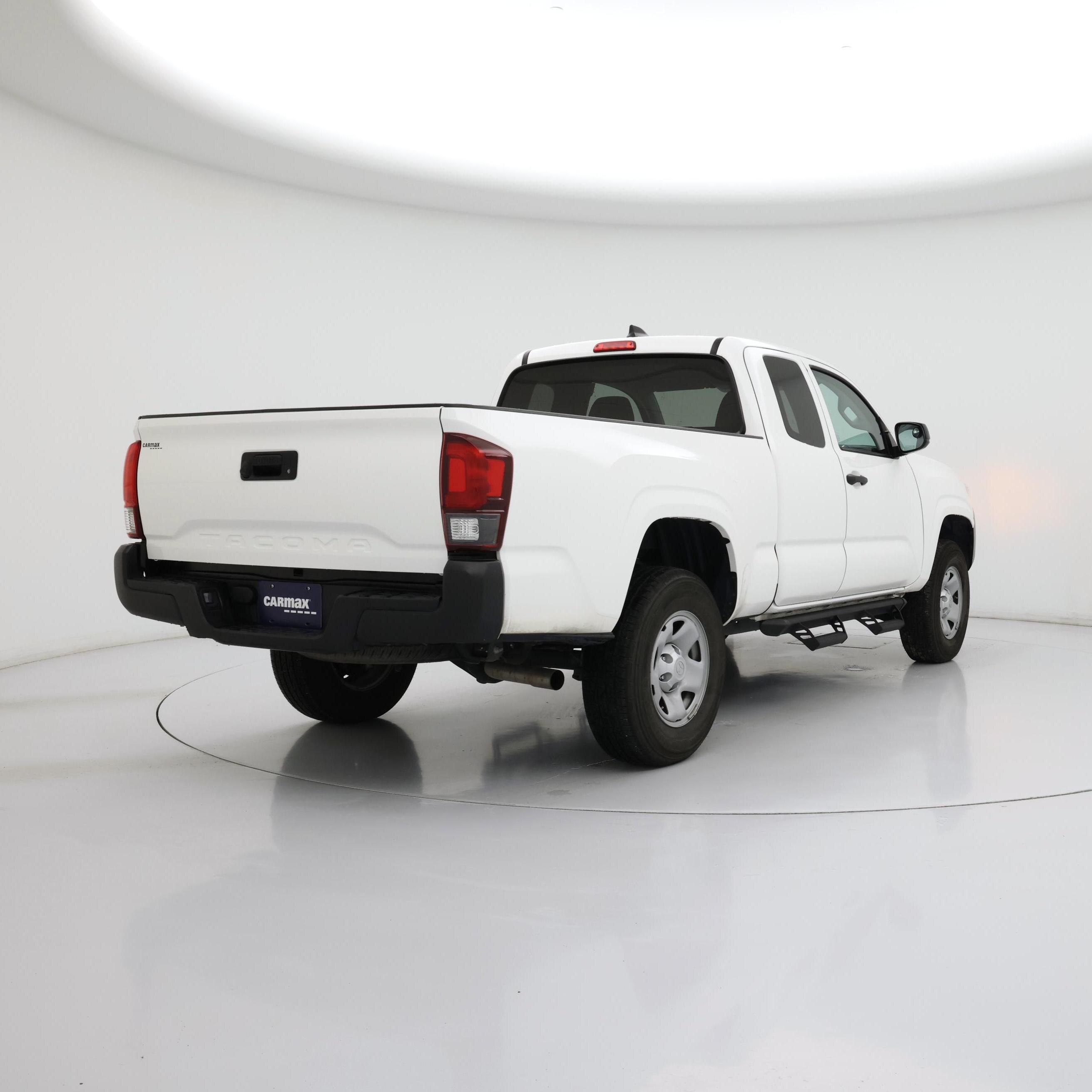 Thumbnail: 2022 Toyota Tacoma - 8