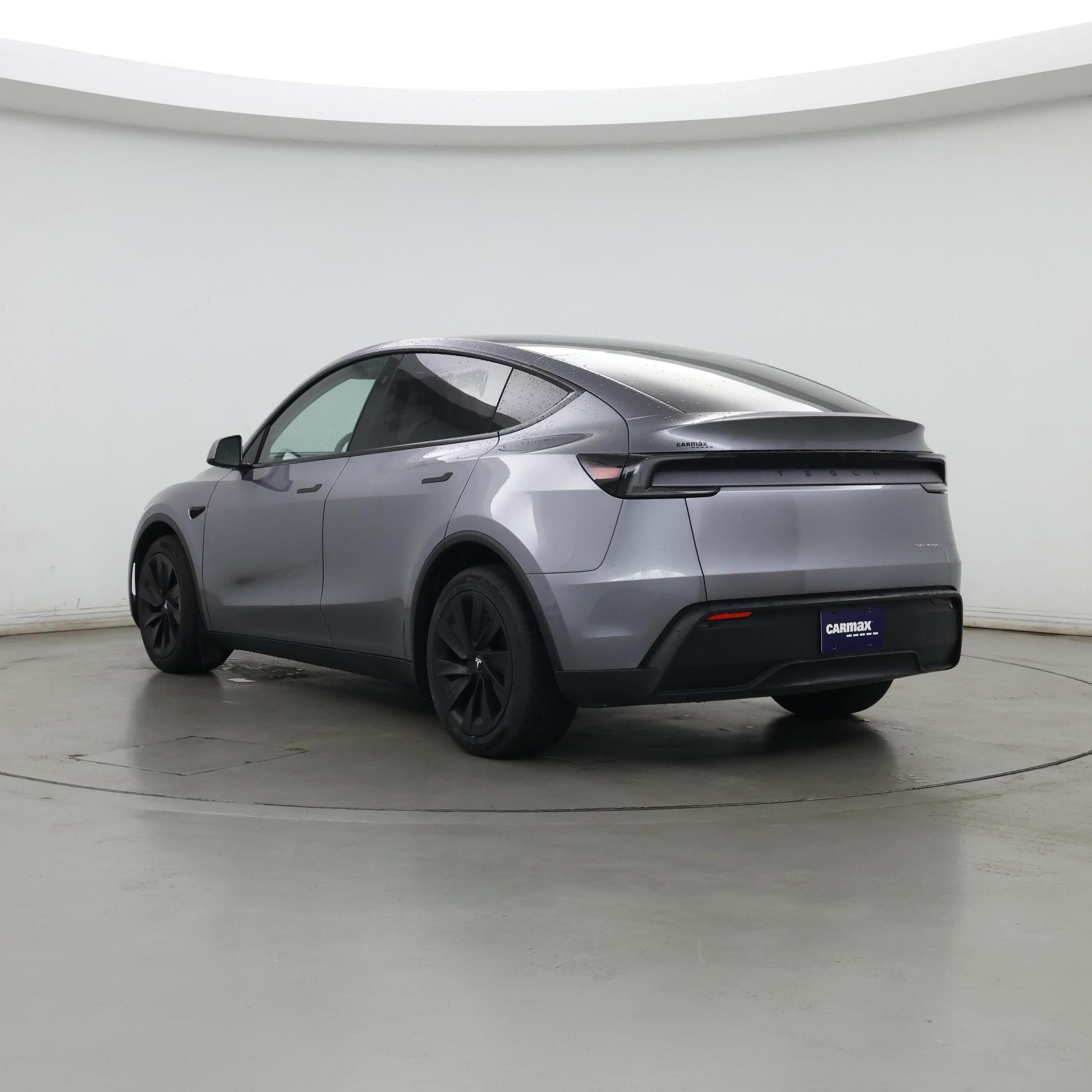 Thumbnail: 2026 Tesla Model Y - 2