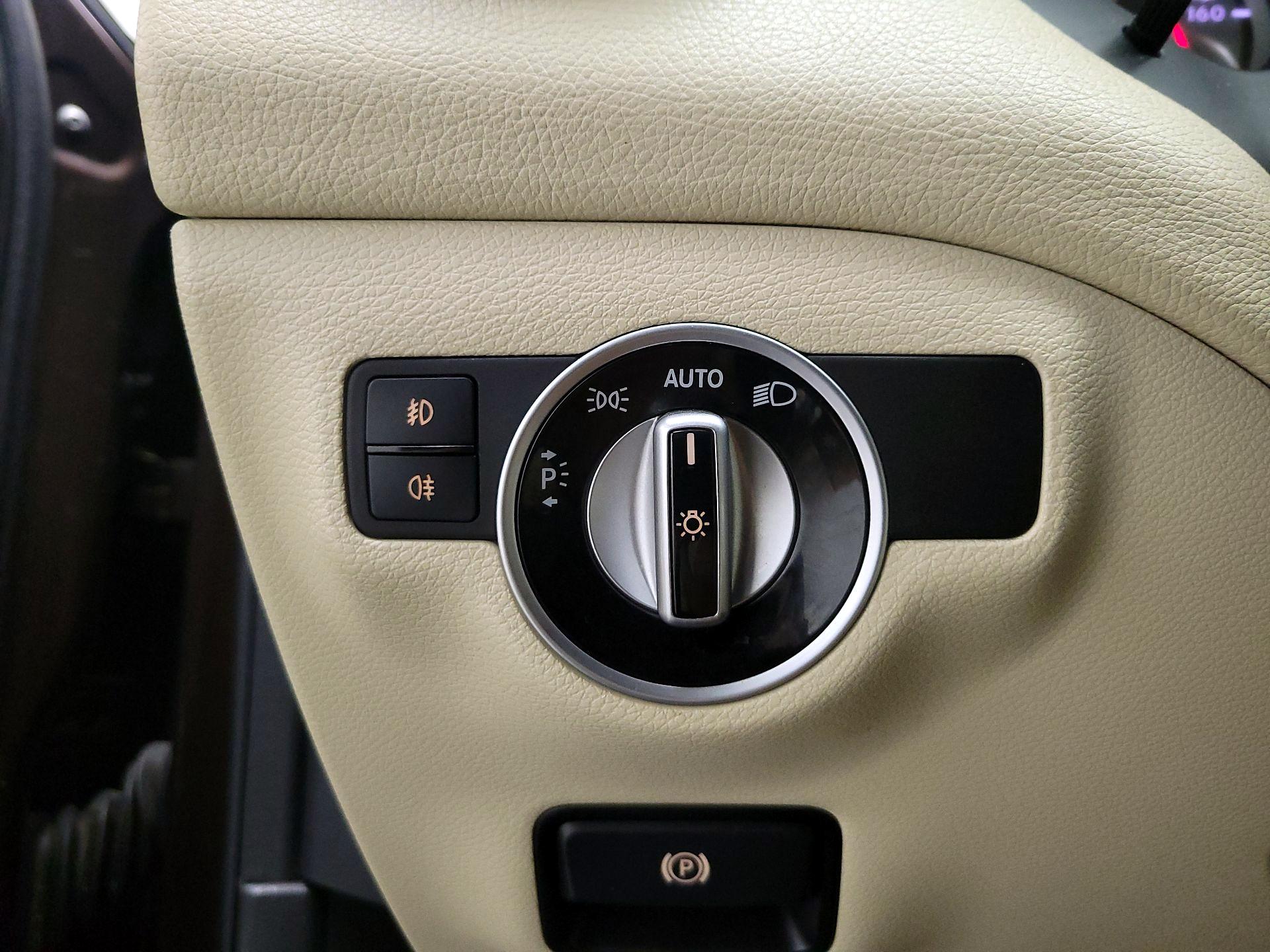 Thumbnail: 2015 Mercedes-Benz GLA - 13