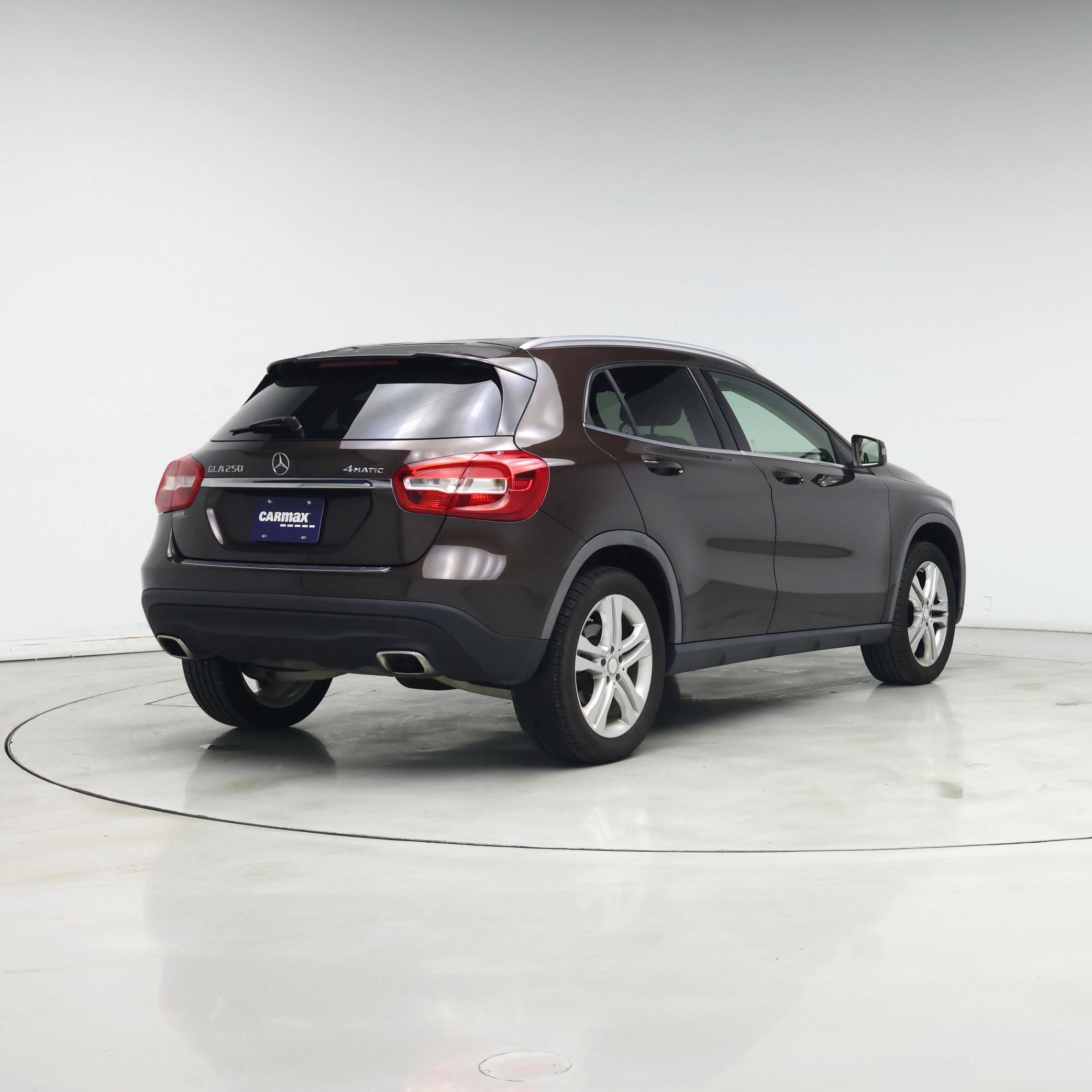 Thumbnail: 2015 Mercedes-Benz GLA - 8