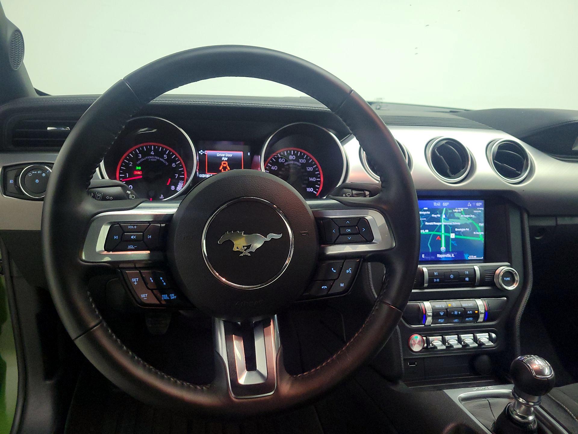 Thumbnail: 2022 Ford Mustang - 10