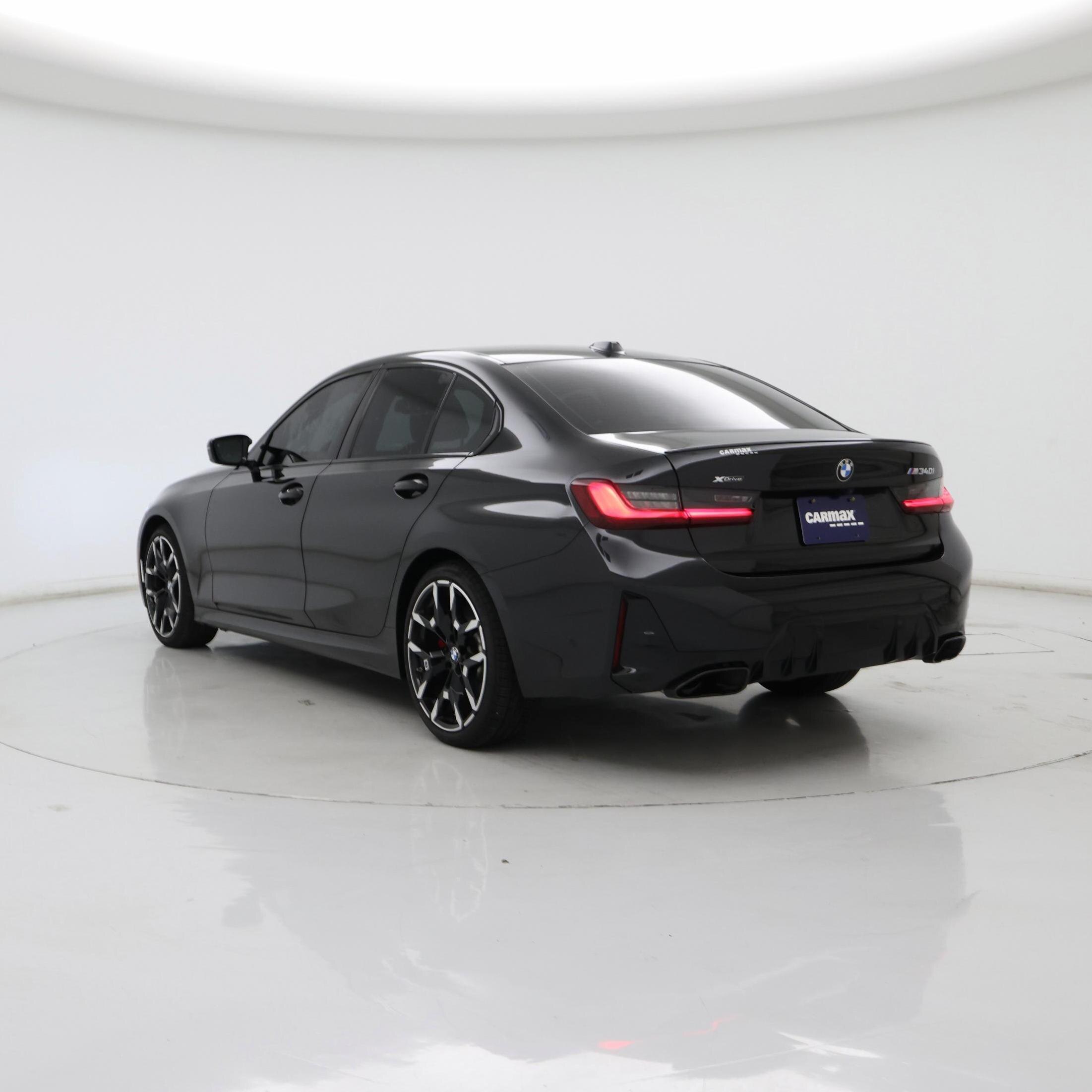 Thumbnail: 2025 BMW 3 Series - 2