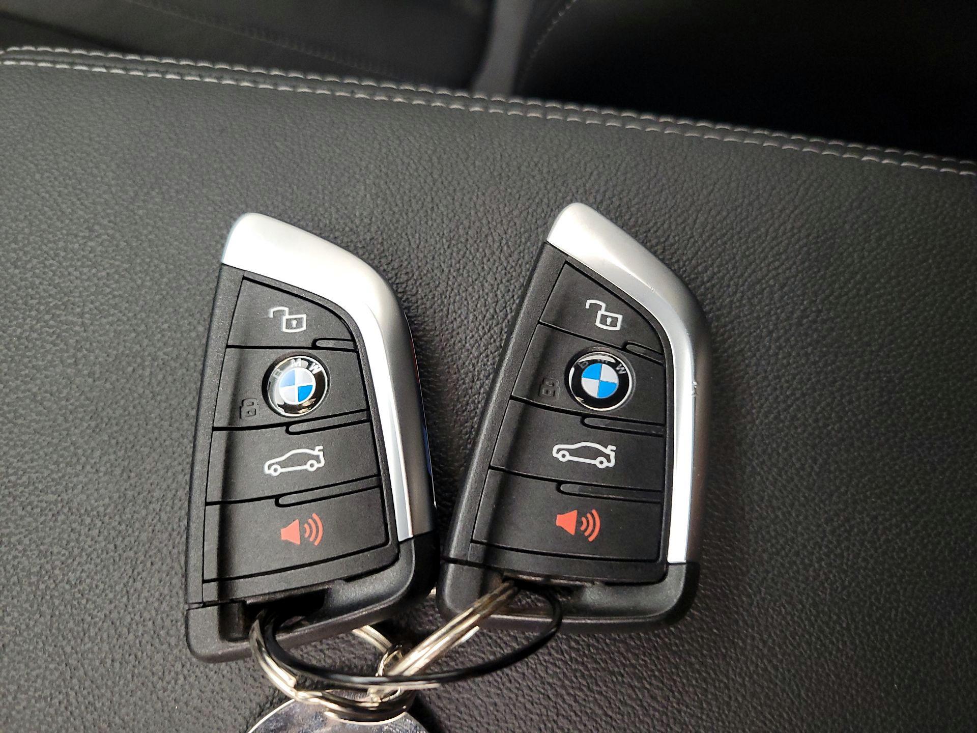 Thumbnail: 2025 BMW 3 Series - 19