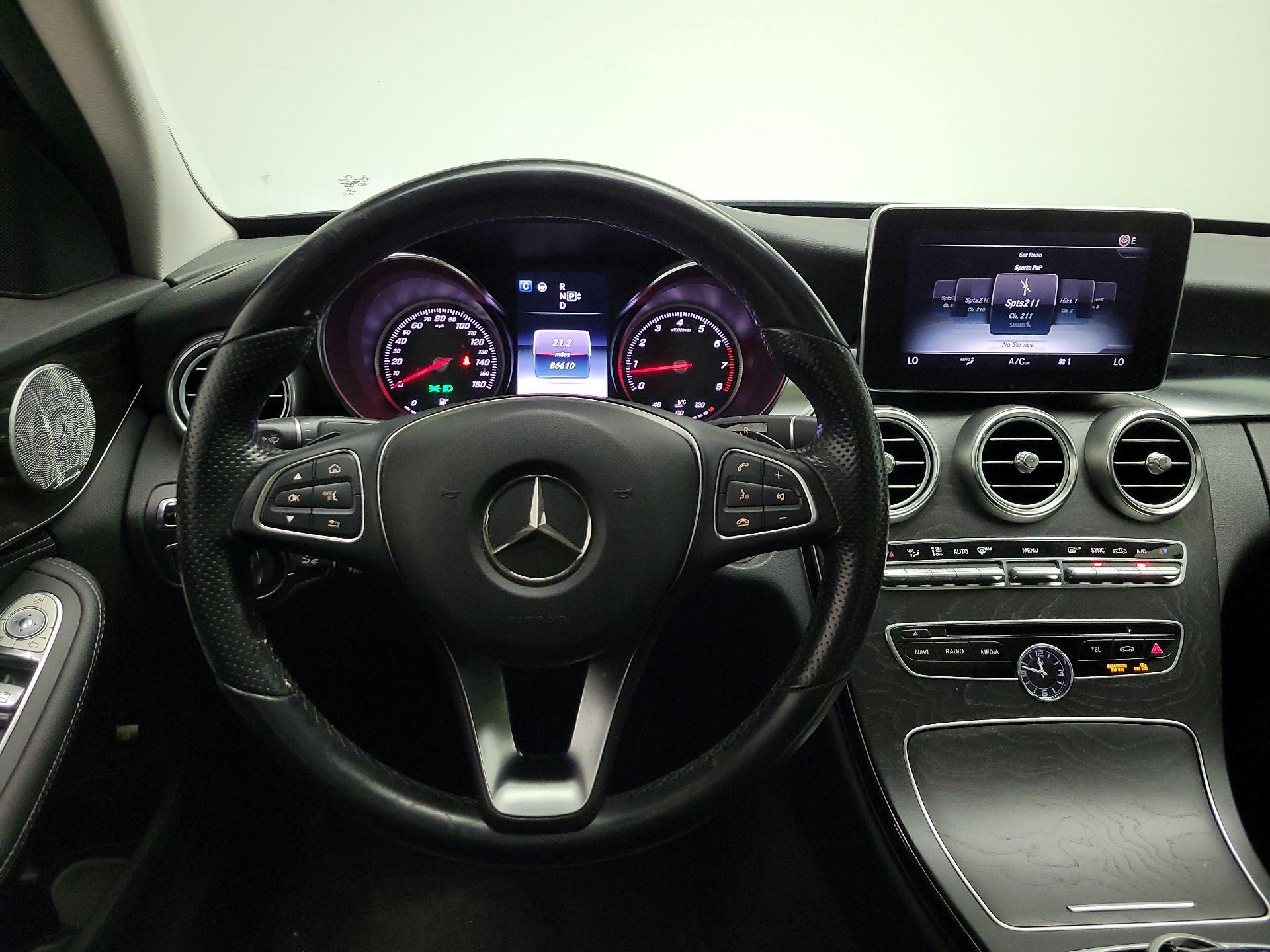 Thumbnail: 2015 Mercedes-Benz C-Class - 10