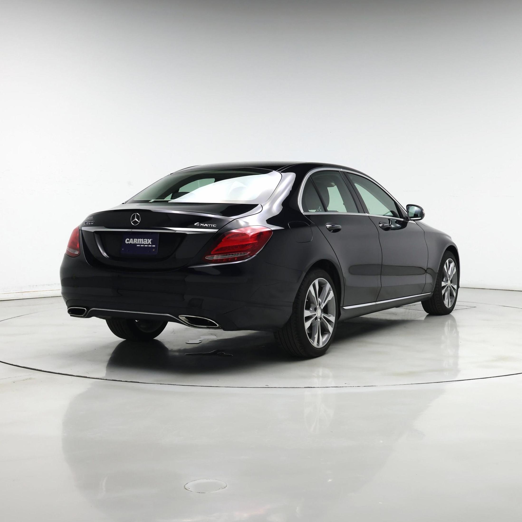 Thumbnail: 2015 Mercedes-Benz C-Class - 8