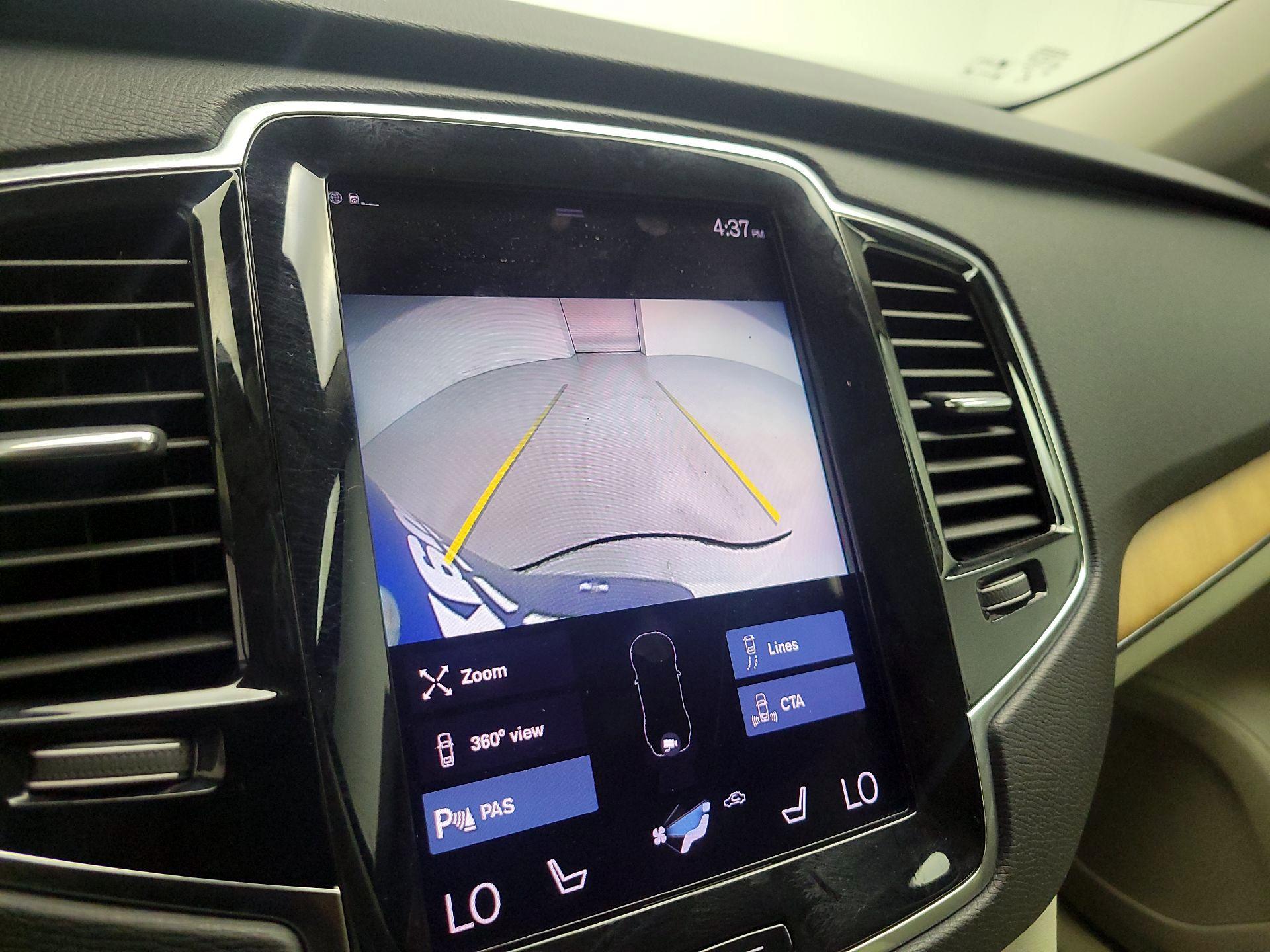 Thumbnail: 2021 Volvo XC90 - 13