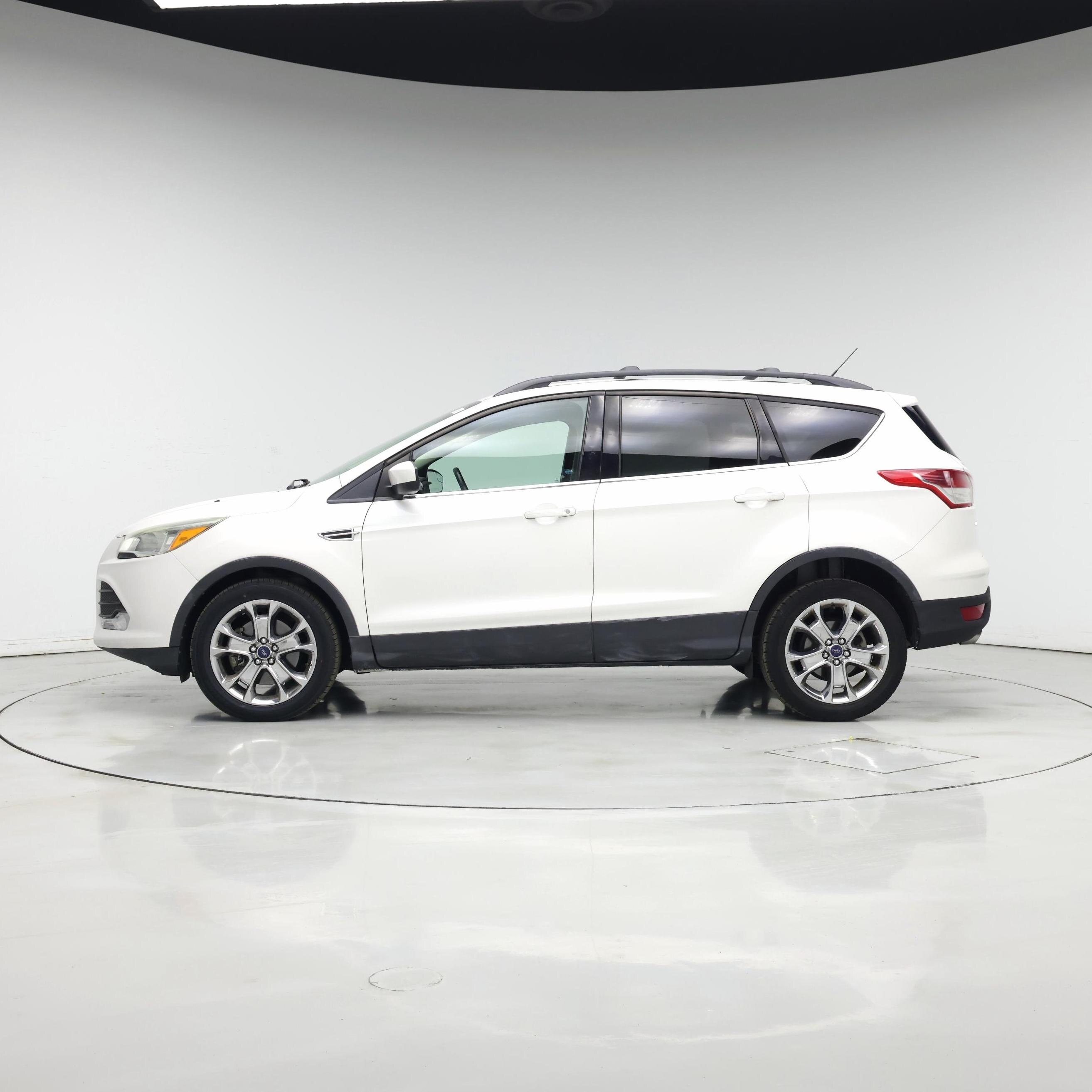 Thumbnail: 2014 Ford Escape - 3