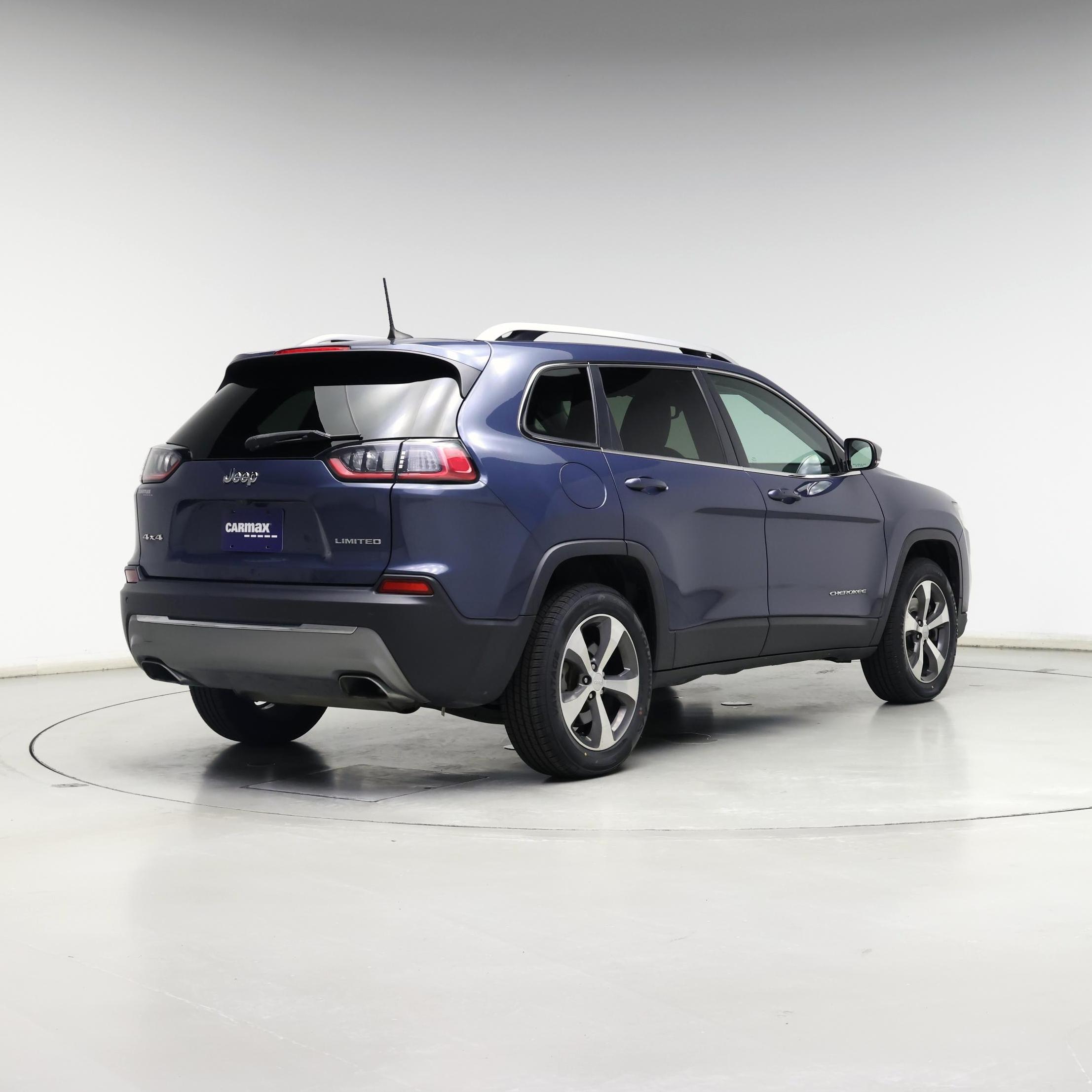 Thumbnail: 2020 Jeep Cherokee - 8