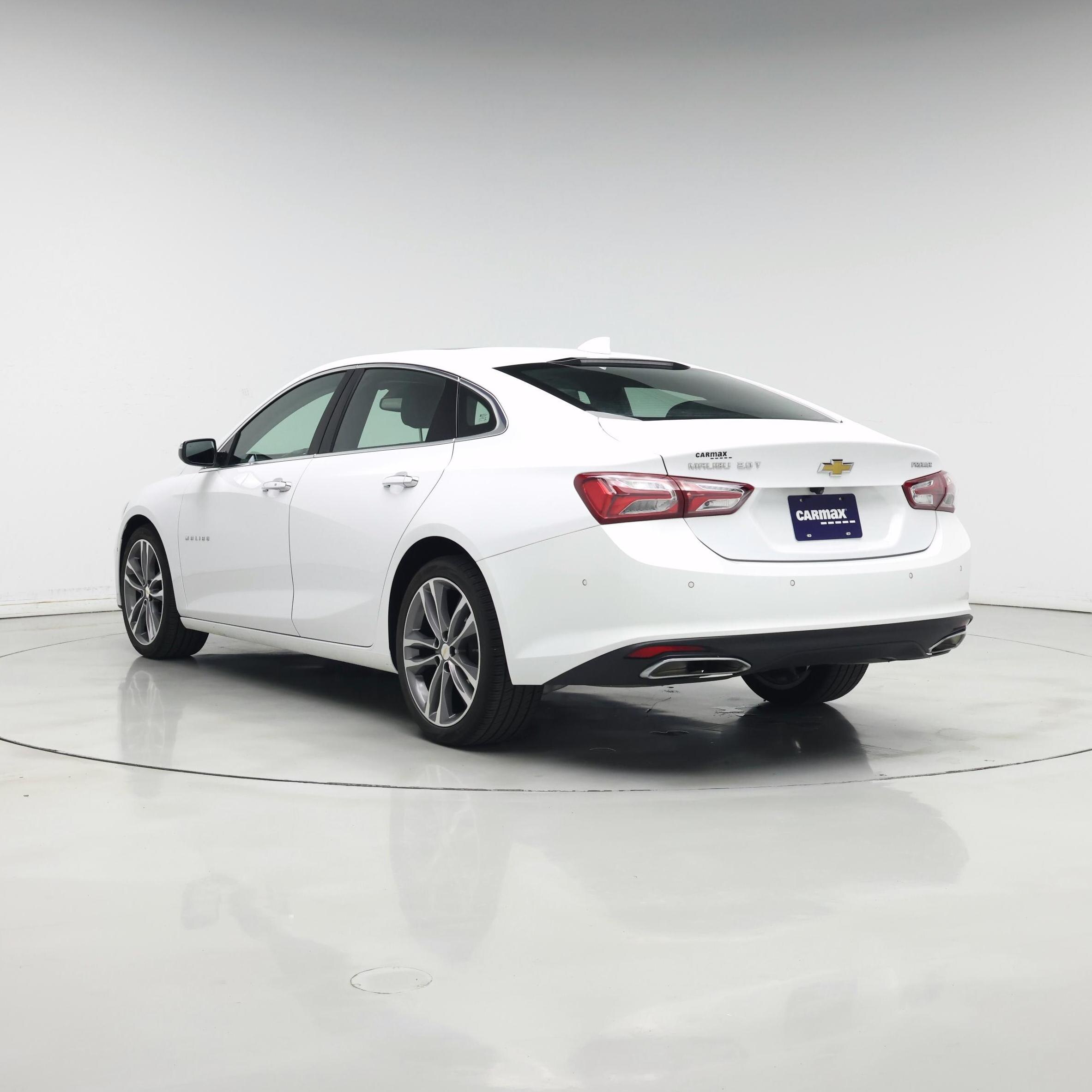 Thumbnail: 2022 Chevrolet Malibu - 2