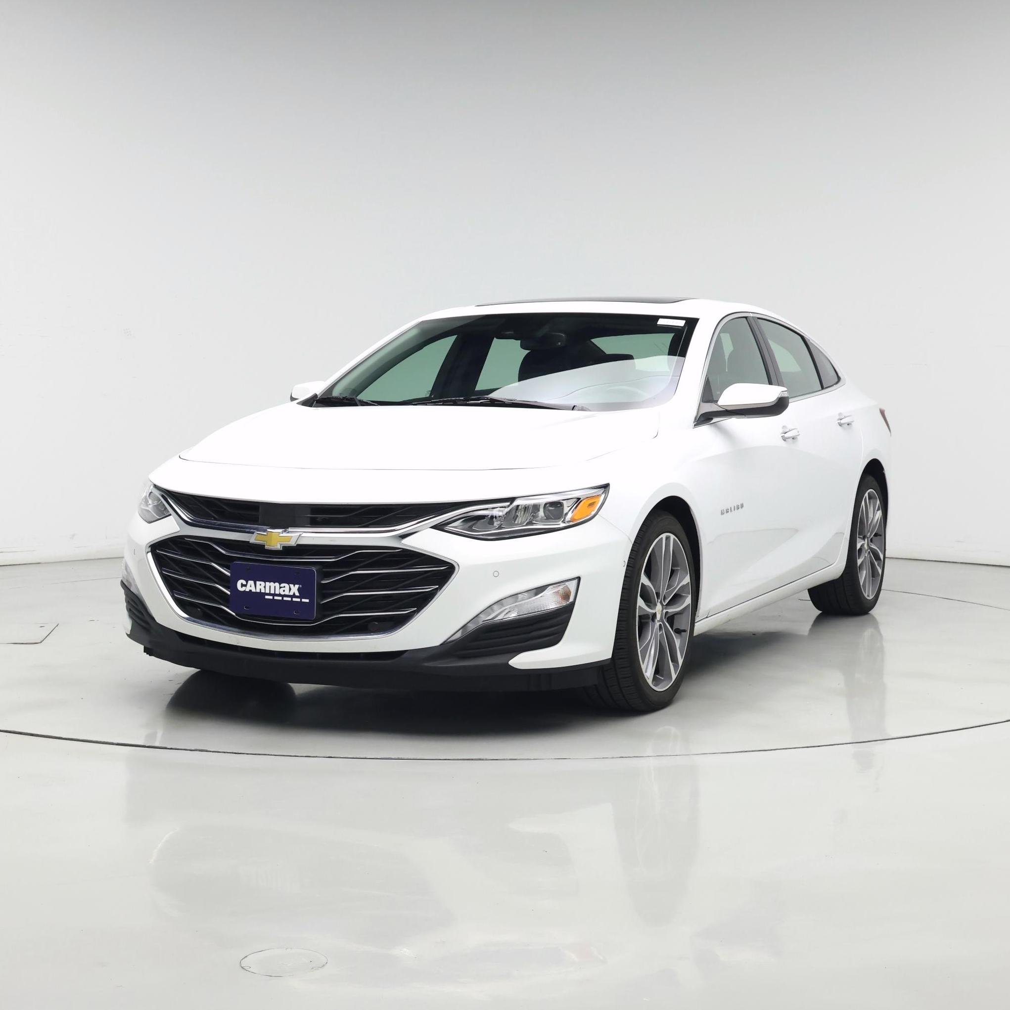 Thumbnail: 2022 Chevrolet Malibu - 4