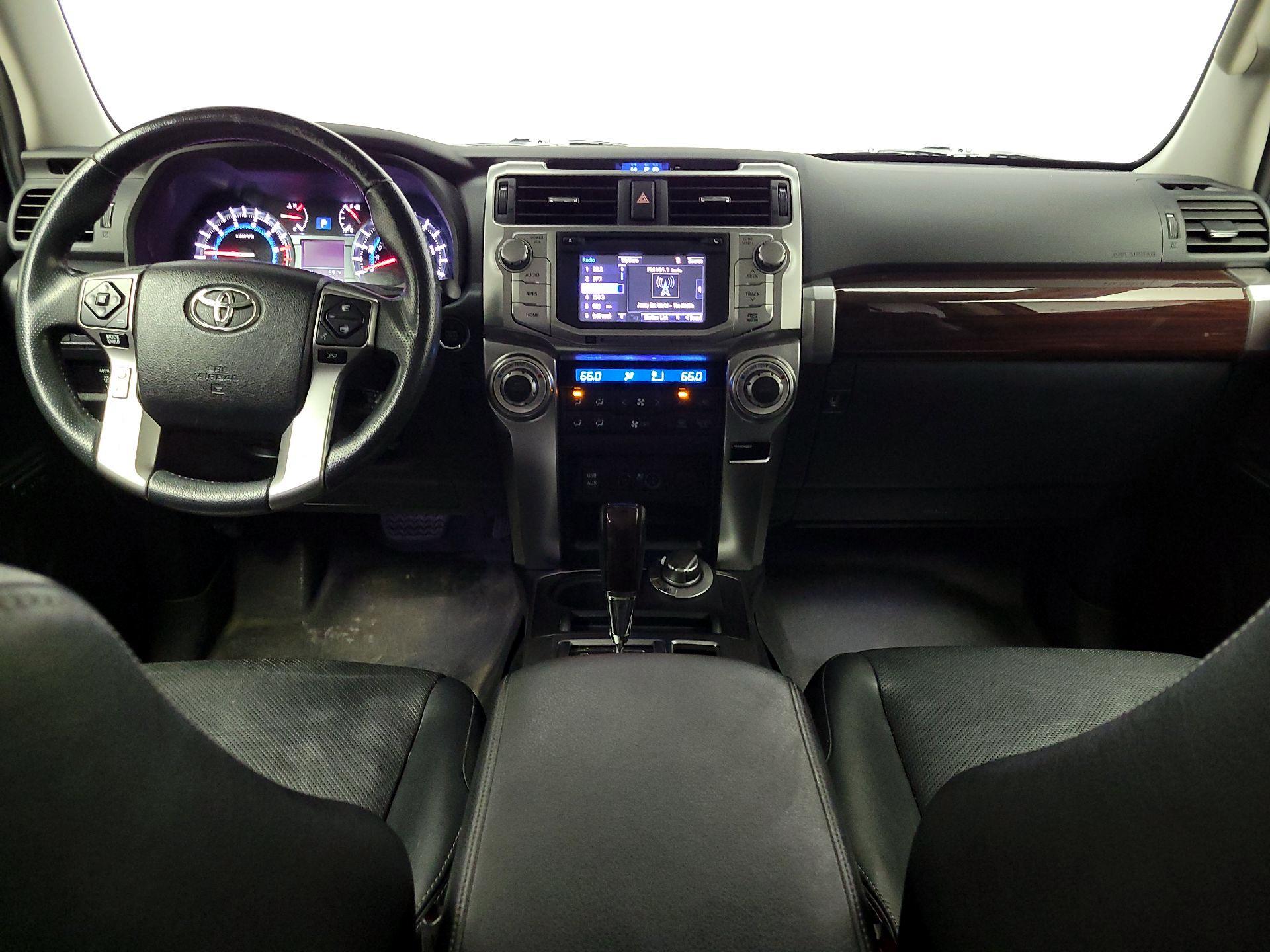 Thumbnail: 2016 Toyota 4Runner - 9