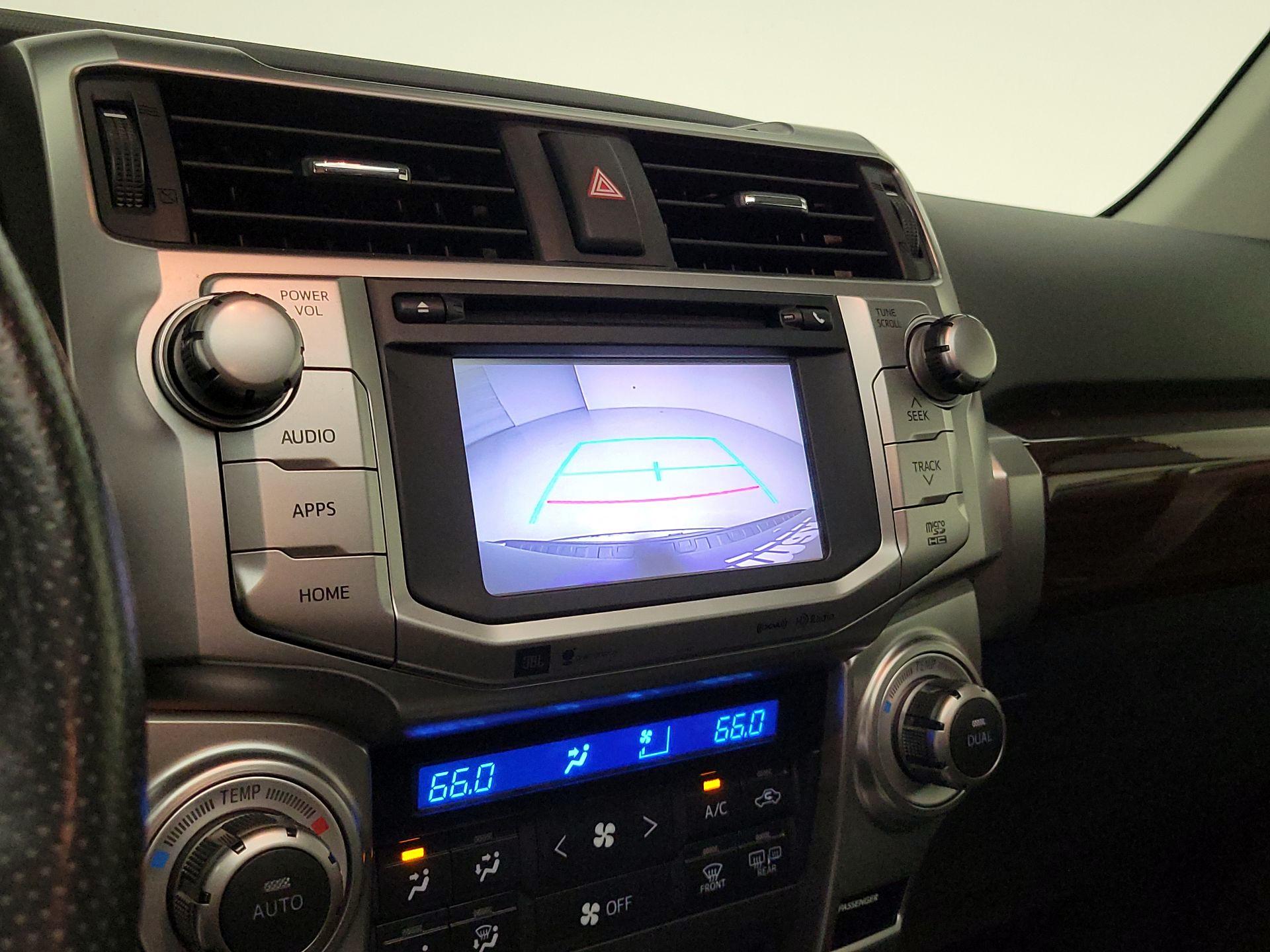 Thumbnail: 2016 Toyota 4Runner - 14