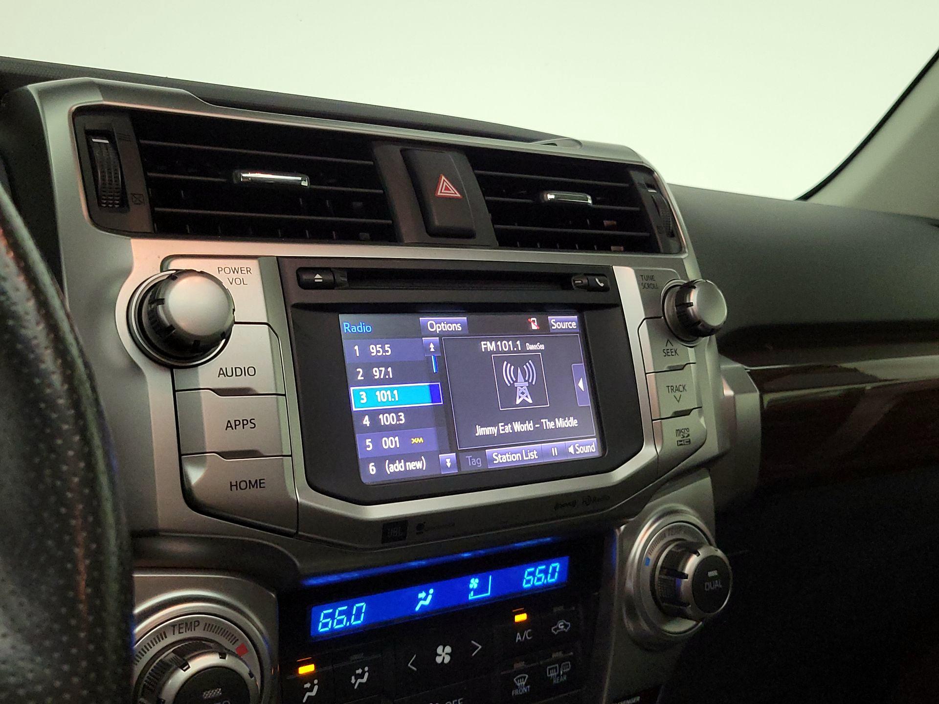 Thumbnail: 2016 Toyota 4Runner - 15