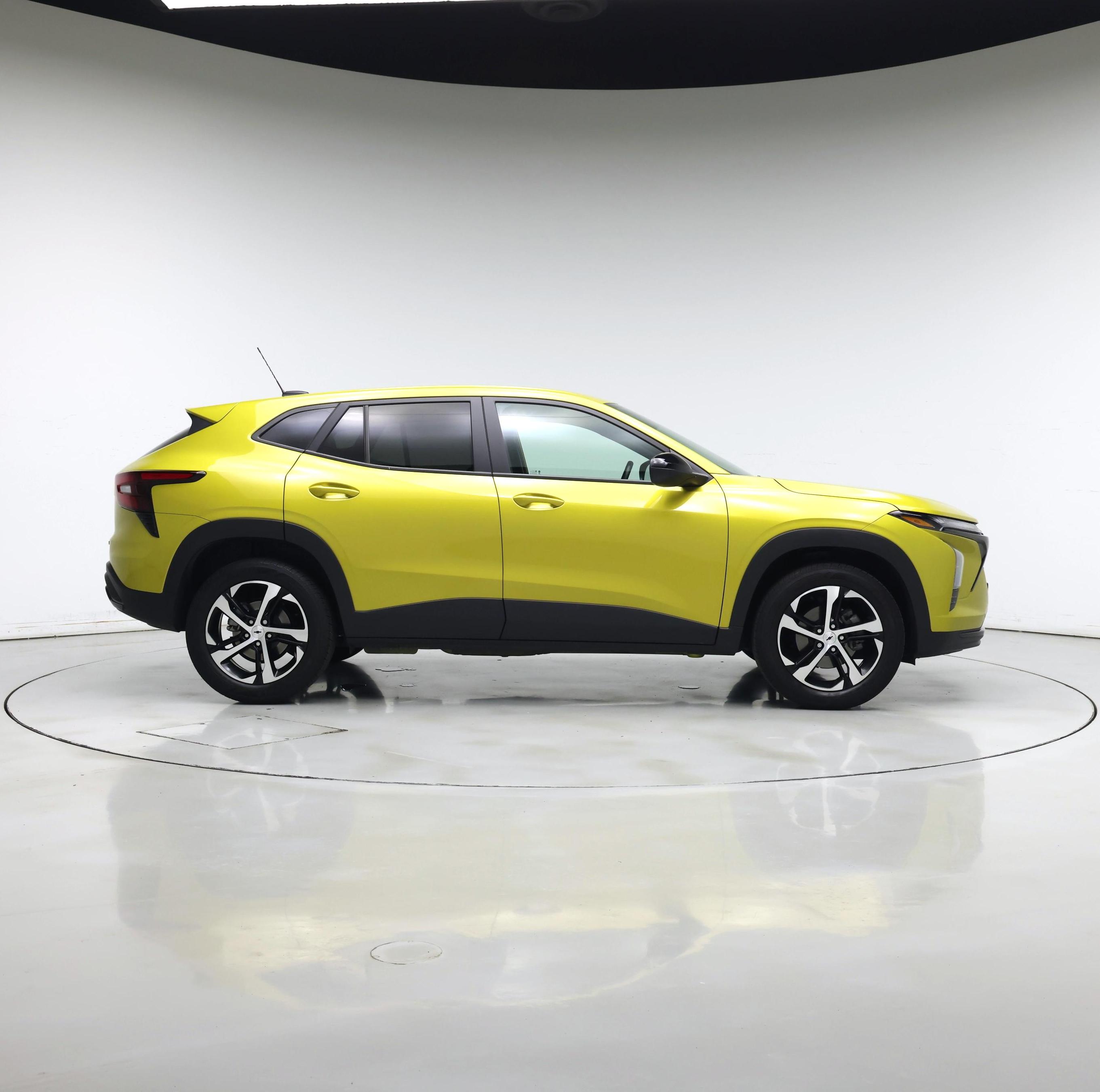 Thumbnail: 2024 Chevrolet Trax - 7