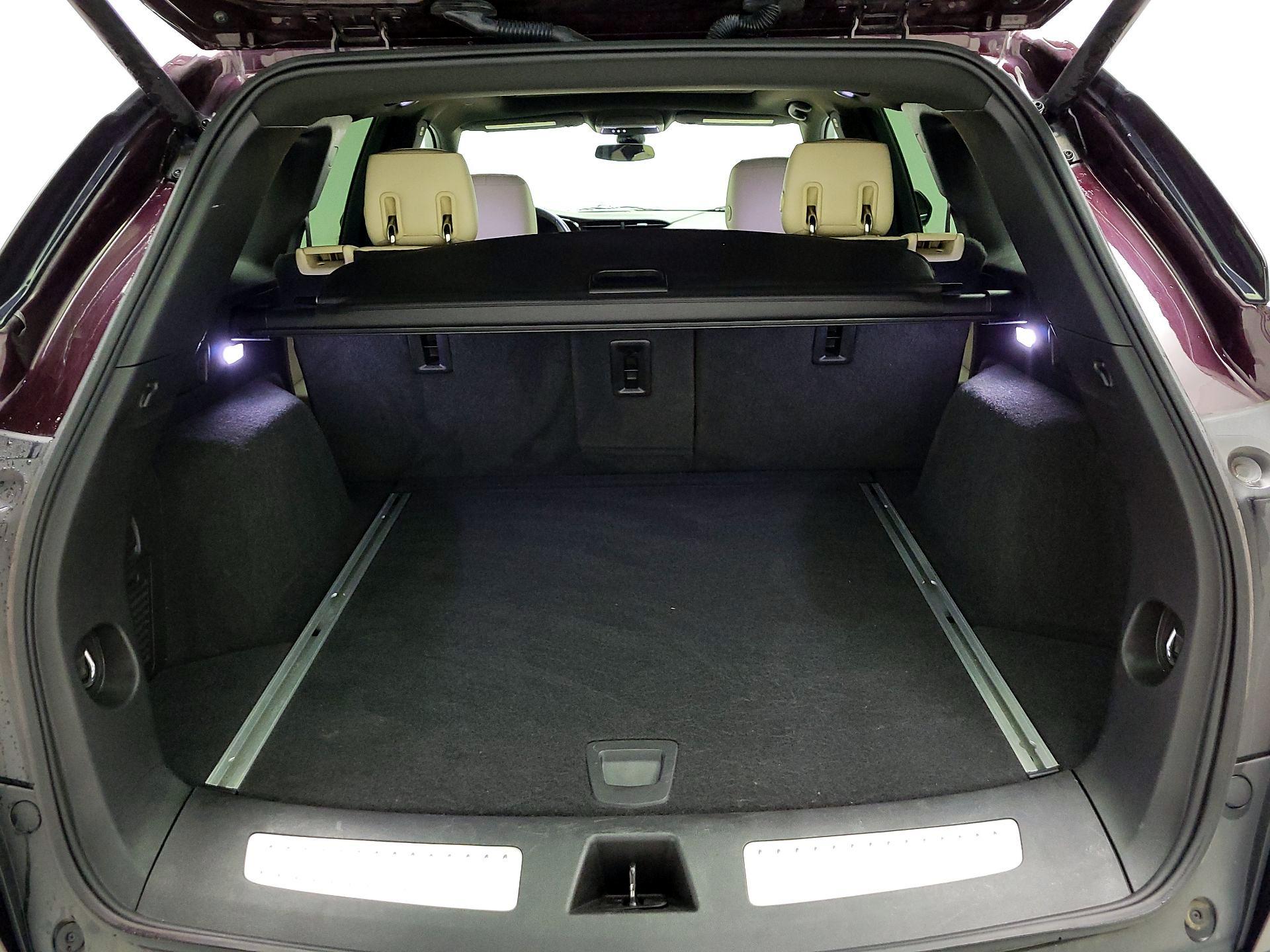 Thumbnail: 2017 Cadillac XT5 - 20