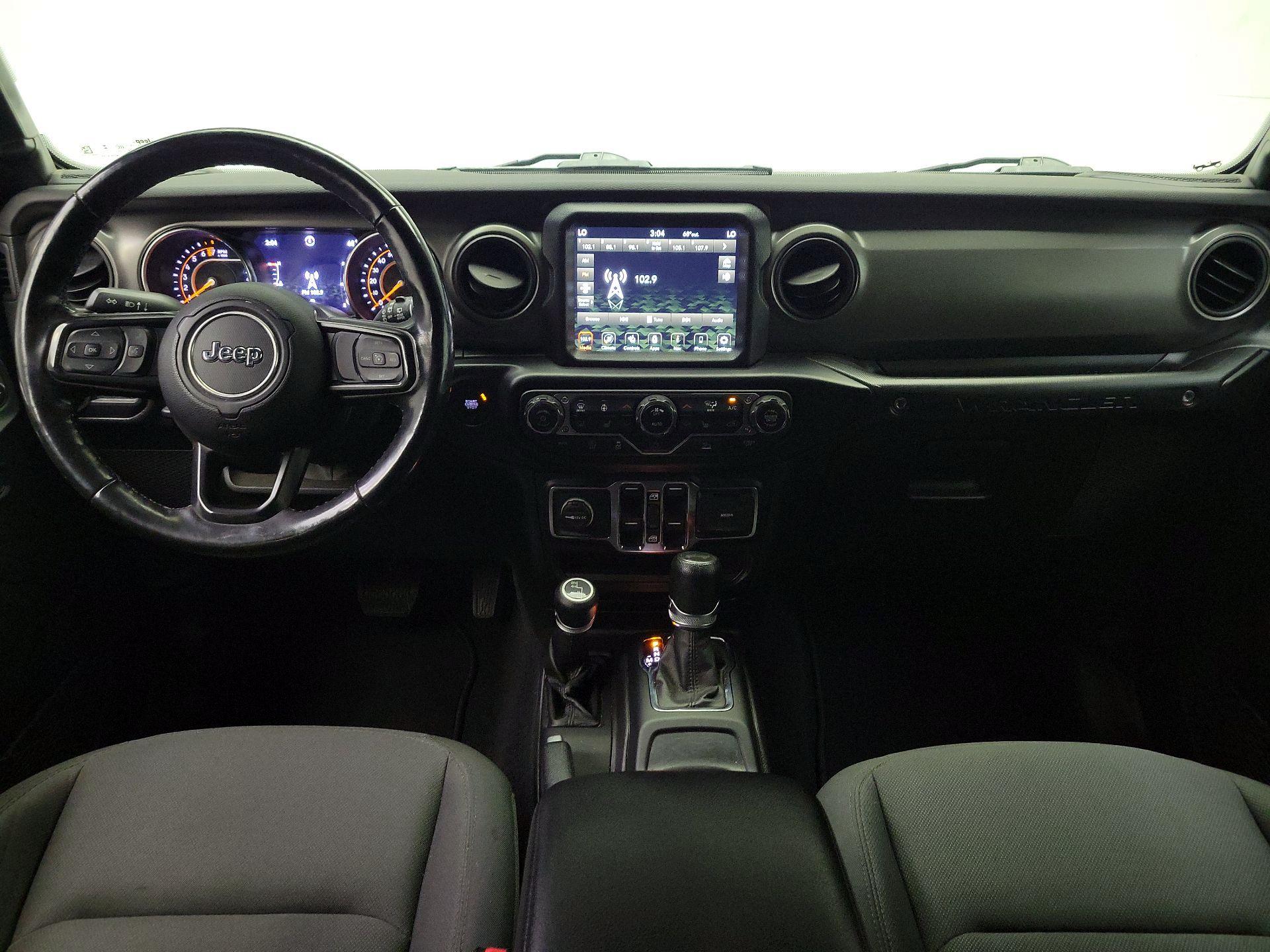 Thumbnail: 2022 Jeep Wrangler - 9