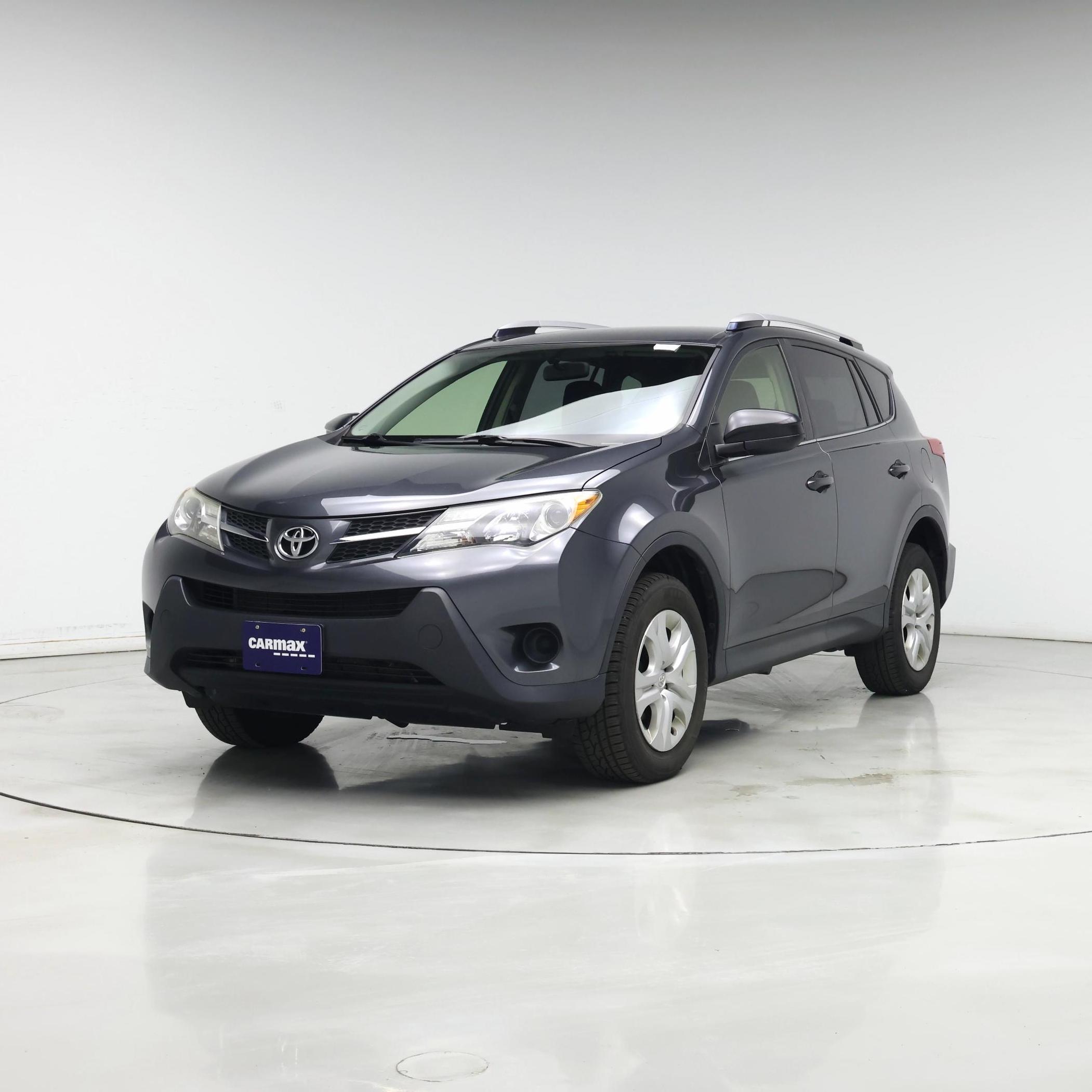 Thumbnail: 2015 Toyota RAV4 - 4