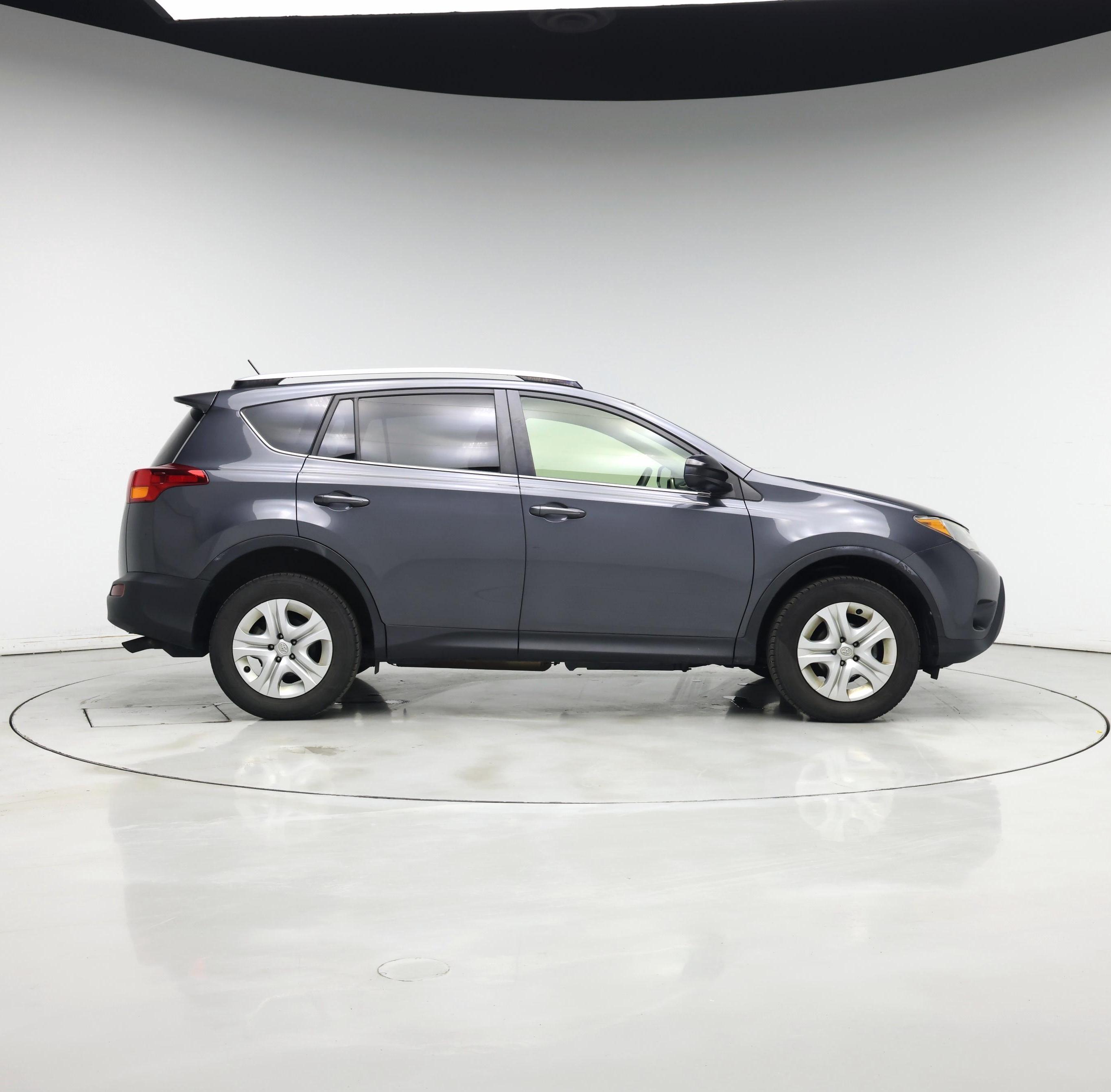 Thumbnail: 2015 Toyota RAV4 - 7