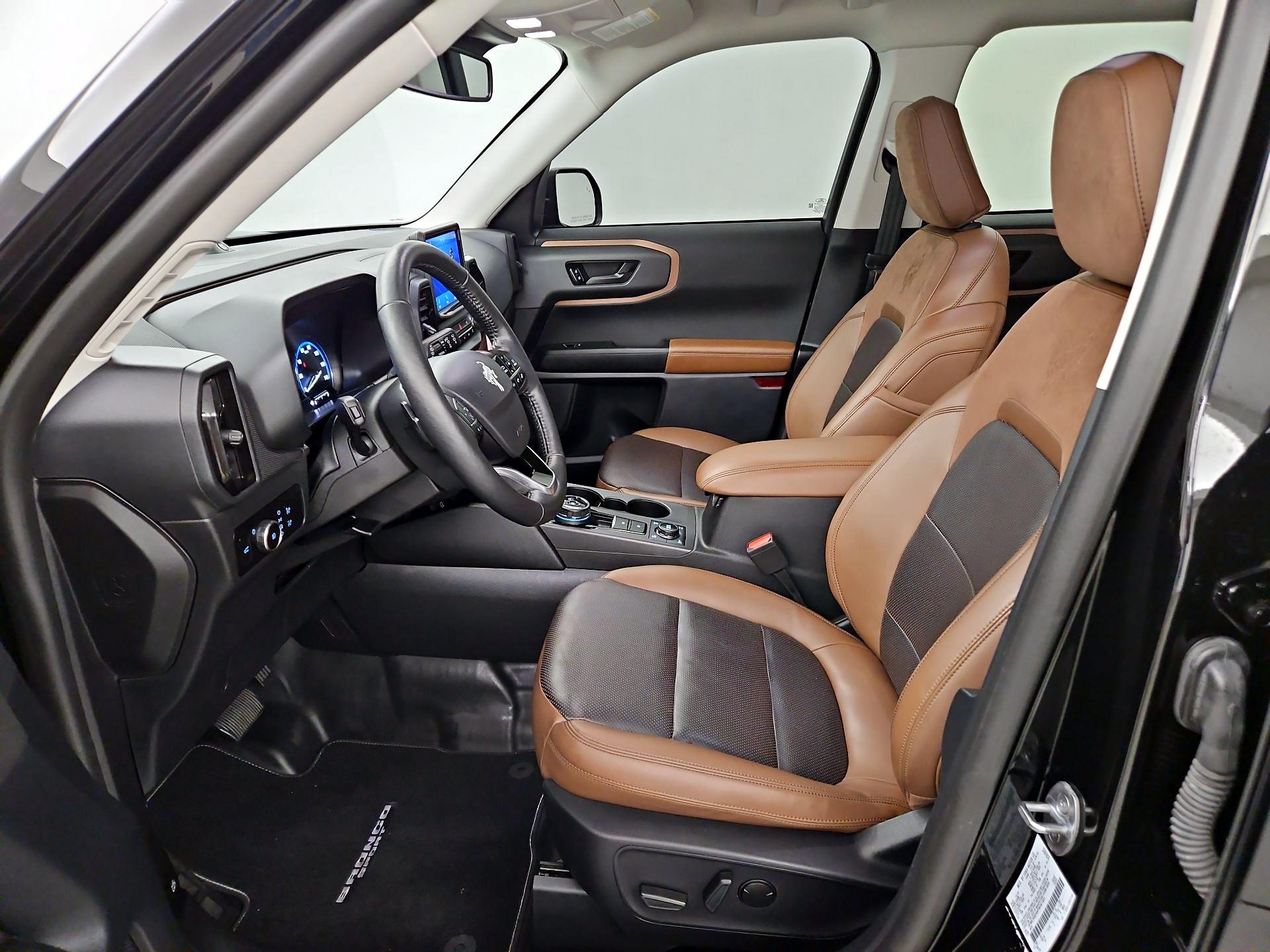 Thumbnail: 2023 Ford Bronco Sport - 11