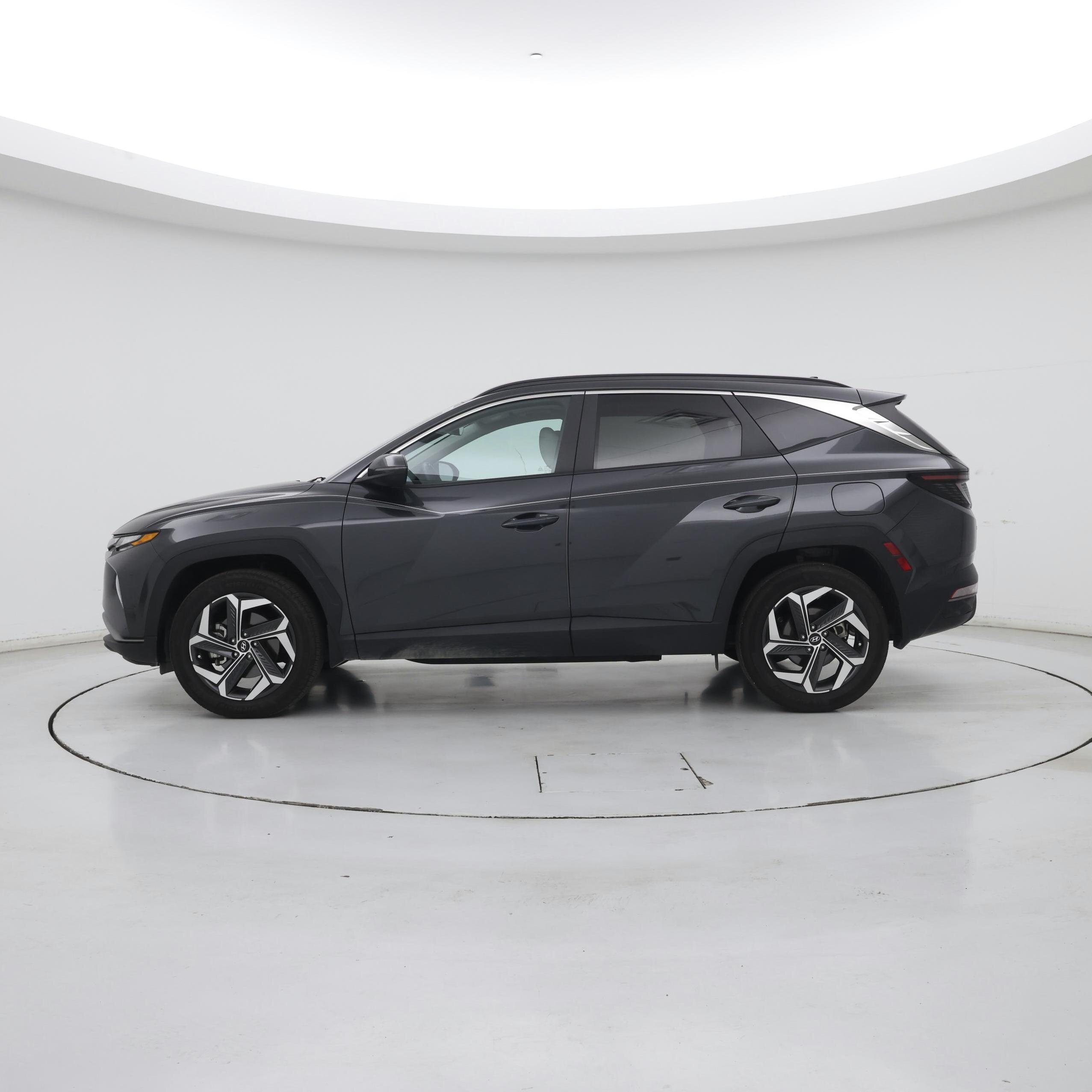 Thumbnail: 2023 Hyundai Tucson - 3