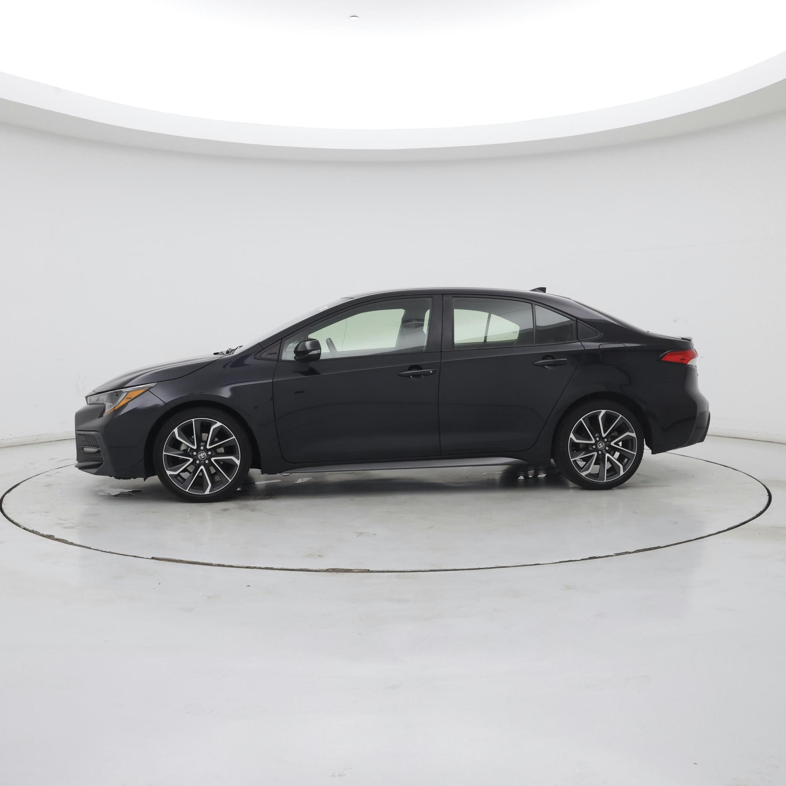 Thumbnail: 2022 Toyota Corolla - 3